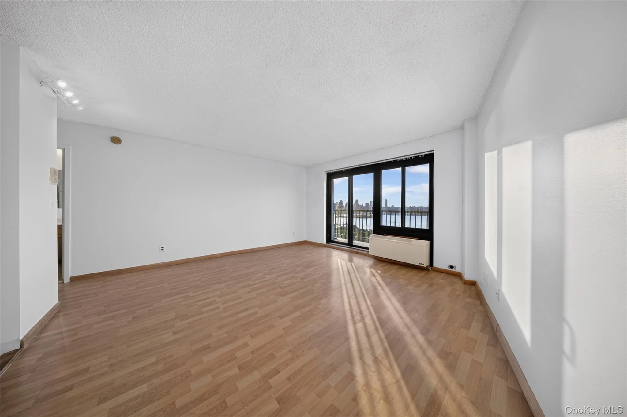 25-40 Shore Boulevard, New York, NY, 2 Rooms Rooms,1 BathroomBathrooms,Residential,For Rent,Shore,0,1018923 25-40 Shore Boulevard, New York, NY, 2 Rooms Rooms,1 BathroomBathrooms,Residential,For Rent,Shore,0,1018923