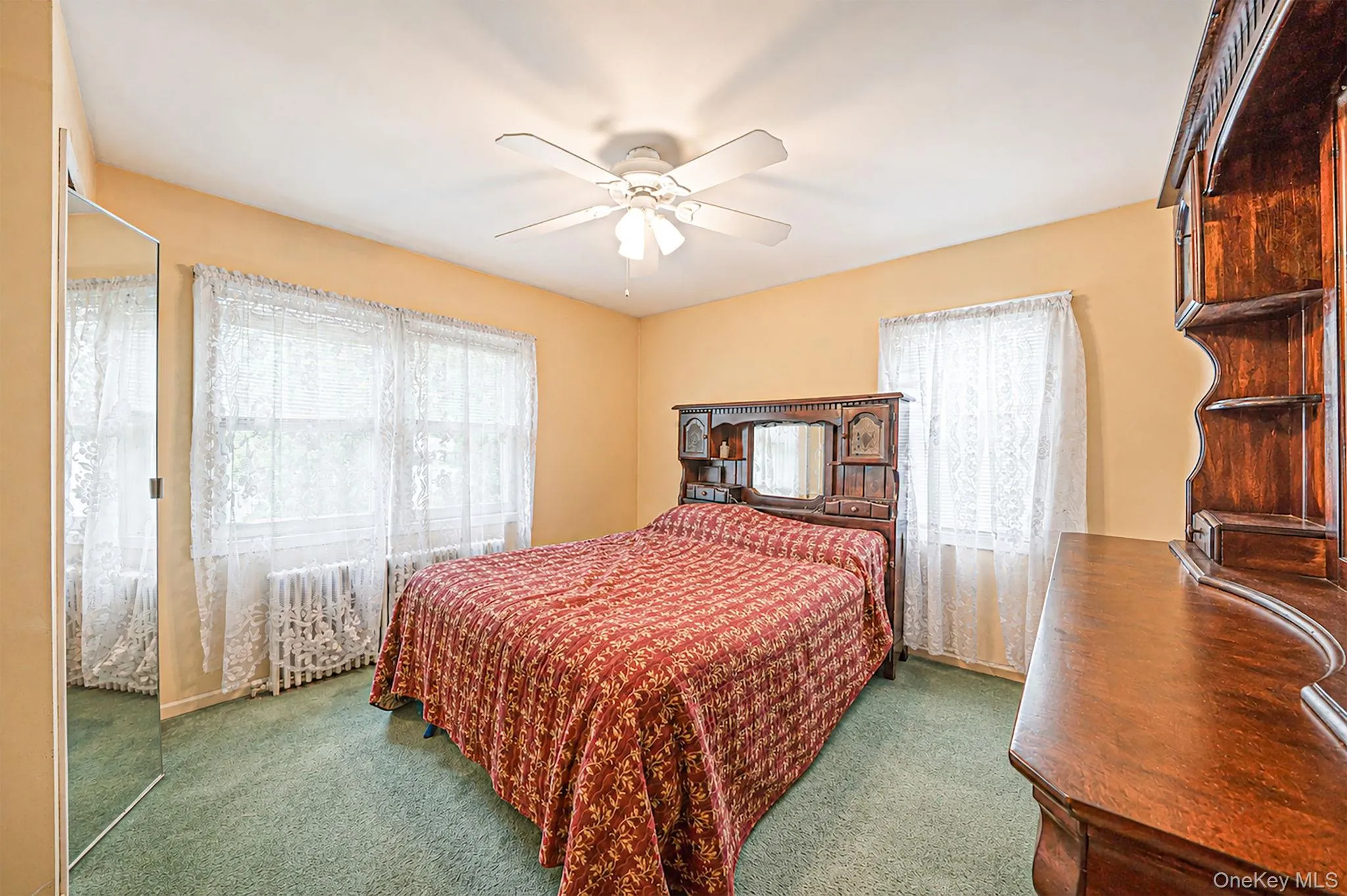 136 Sioux Street, Islip, NY, 2 Bedrooms Bedrooms, 5 Rooms Rooms,2 BathroomsBathrooms,Residential,For Rent,Sioux,0,1018929 136 Sioux Street, Islip, NY, 2 Bedrooms Bedrooms, 5 Rooms Rooms,2 BathroomsBathrooms,Residential,For Rent,Sioux,0,1018929