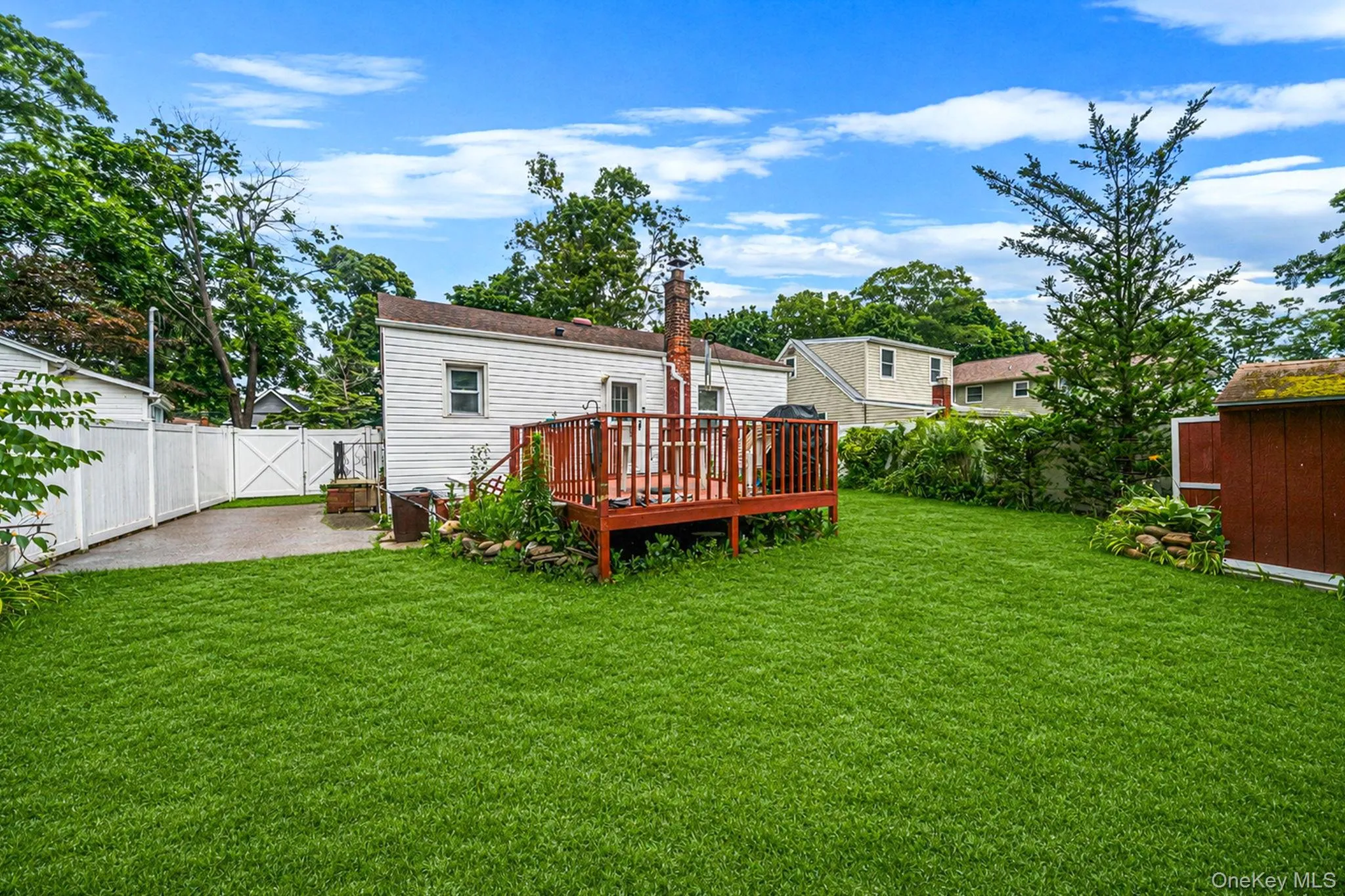 136 Sioux Street, Islip, NY, 2 Bedrooms Bedrooms, 5 Rooms Rooms,2 BathroomsBathrooms,Residential,For Rent,Sioux,0,1018929 136 Sioux Street, Islip, NY, 2 Bedrooms Bedrooms, 5 Rooms Rooms,2 BathroomsBathrooms,Residential,For Rent,Sioux,0,1018929