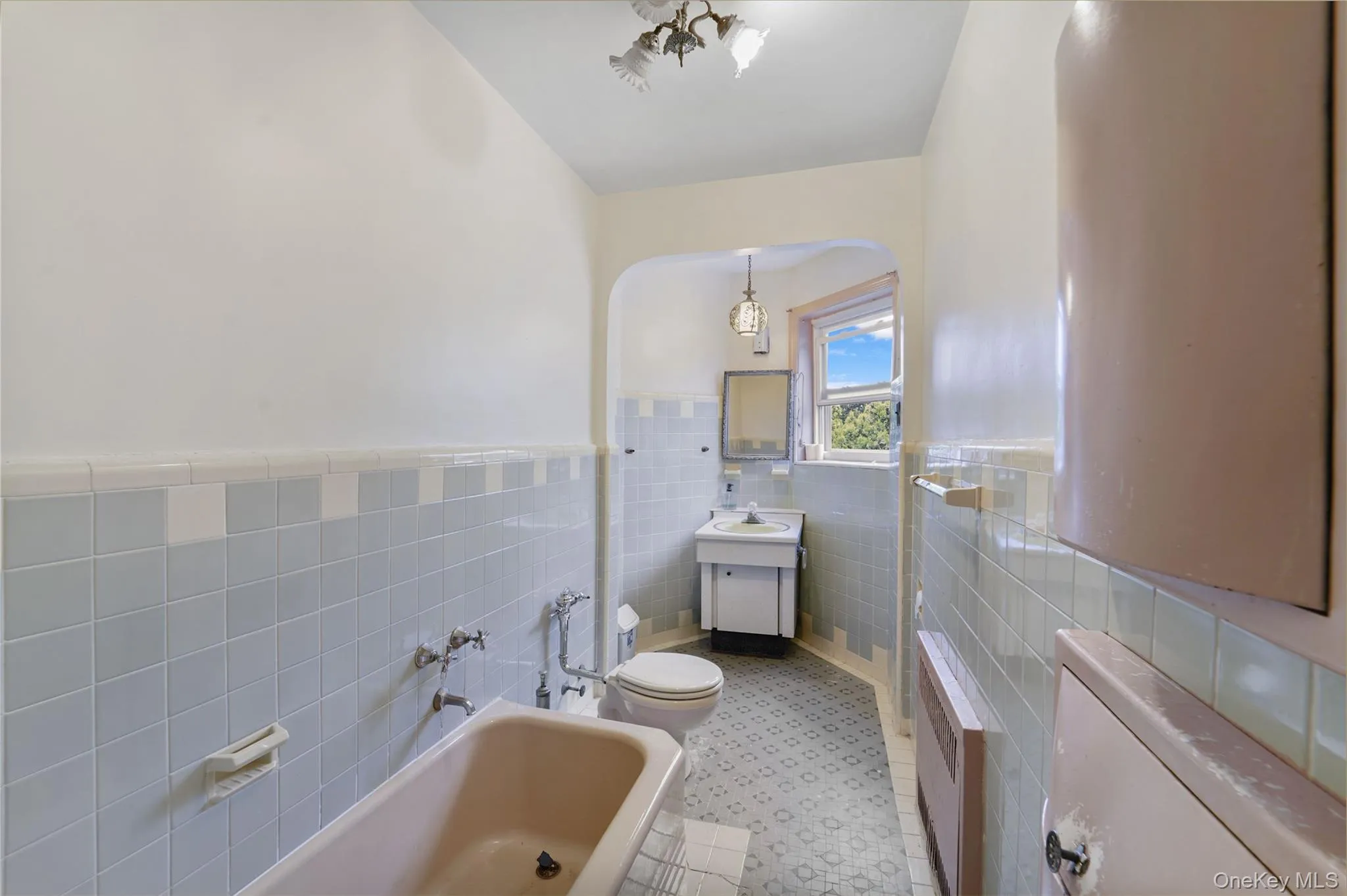 1402 37th Street, New York, NY, 5 Bedrooms Bedrooms, 8 Rooms Rooms,2 BathroomsBathrooms,Residential,For Rent,37th,0,1018931 1402 37th Street, New York, NY, 5 Bedrooms Bedrooms, 8 Rooms Rooms,2 BathroomsBathrooms,Residential,For Rent,37th,0,1018931