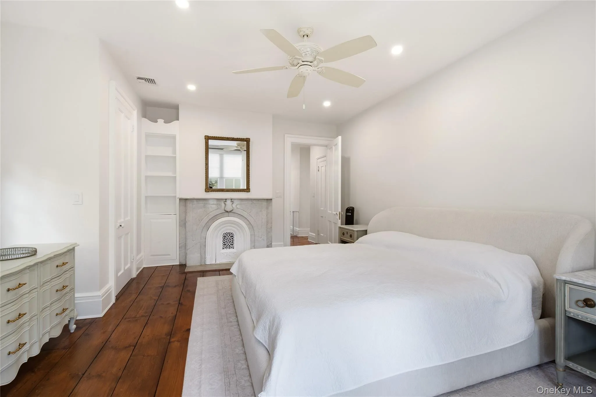 68 Fairview Street, Huntington, NY, 4 Bedrooms Bedrooms, 9 Rooms Rooms,2 BathroomsBathrooms,Residential,For Rent,Fairview,0,KEY1018932 68 Fairview Street, Huntington, NY, 4 Bedrooms Bedrooms, 9 Rooms Rooms,2 BathroomsBathrooms,Residential,For Rent,Fairview,0,KEY1018932