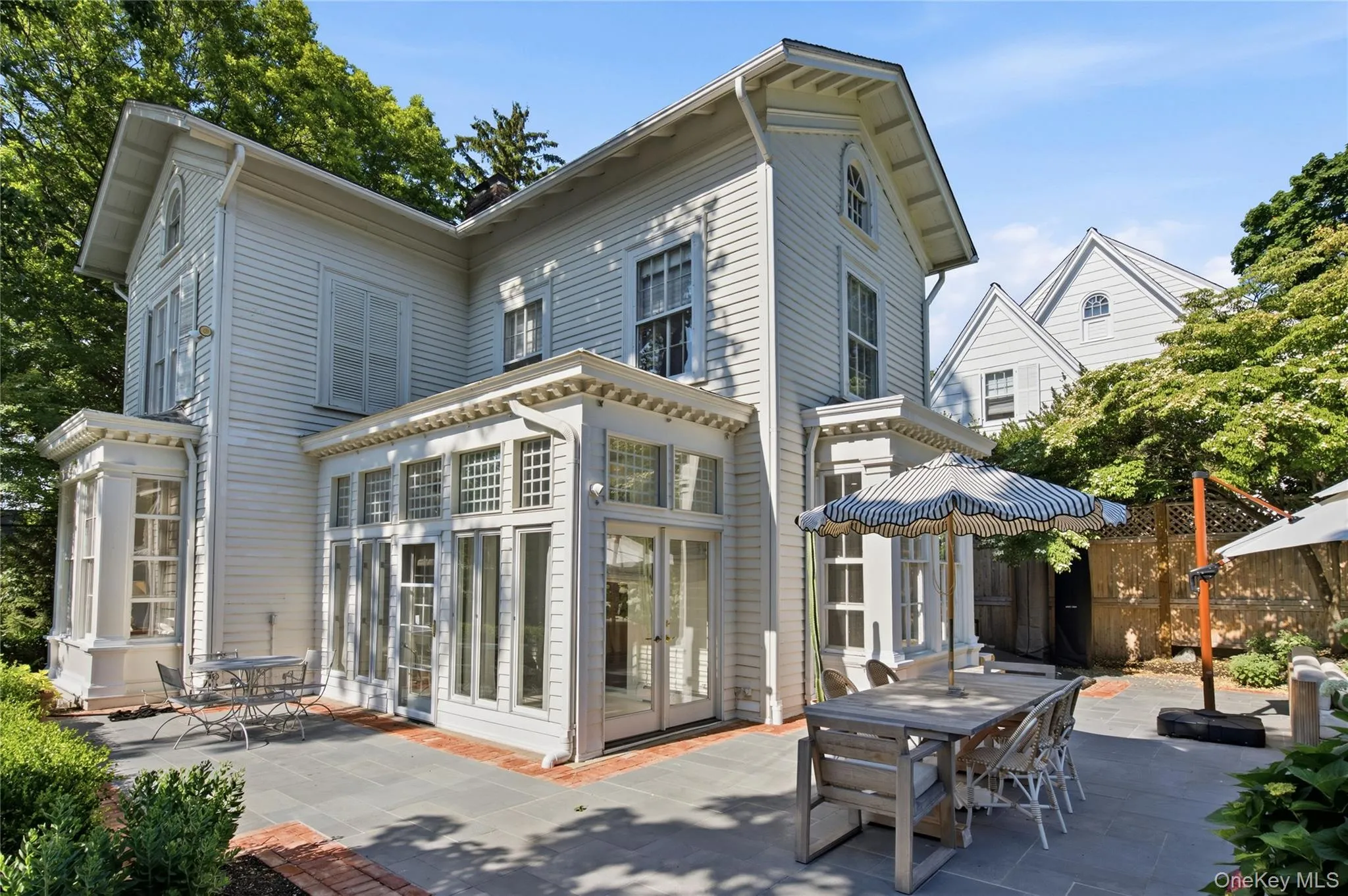 68 Fairview Street, Huntington, NY, 4 Bedrooms Bedrooms, 9 Rooms Rooms,2 BathroomsBathrooms,Residential,For Rent,Fairview,0,KEY1018932 68 Fairview Street, Huntington, NY, 4 Bedrooms Bedrooms, 9 Rooms Rooms,2 BathroomsBathrooms,Residential,For Rent,Fairview,0,KEY1018932