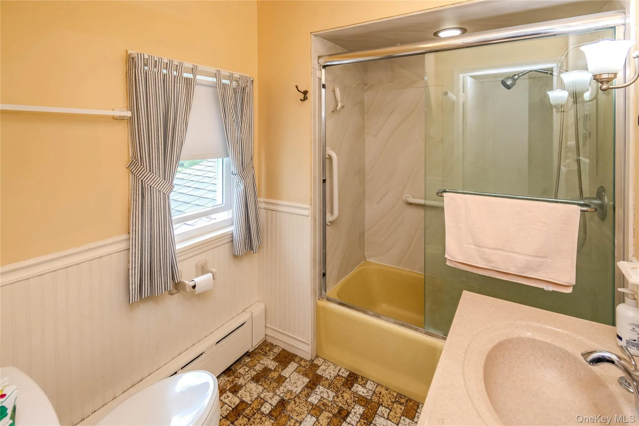 119 Husted Avenue, Peekskill, NY, 3 Bedrooms Bedrooms, 10 Rooms Rooms,2 BathroomsBathrooms,Residential,For Rent,Husted,0,1018933 119 Husted Avenue, Peekskill, NY, 3 Bedrooms Bedrooms, 10 Rooms Rooms,2 BathroomsBathrooms,Residential,For Rent,Husted,0,1018933