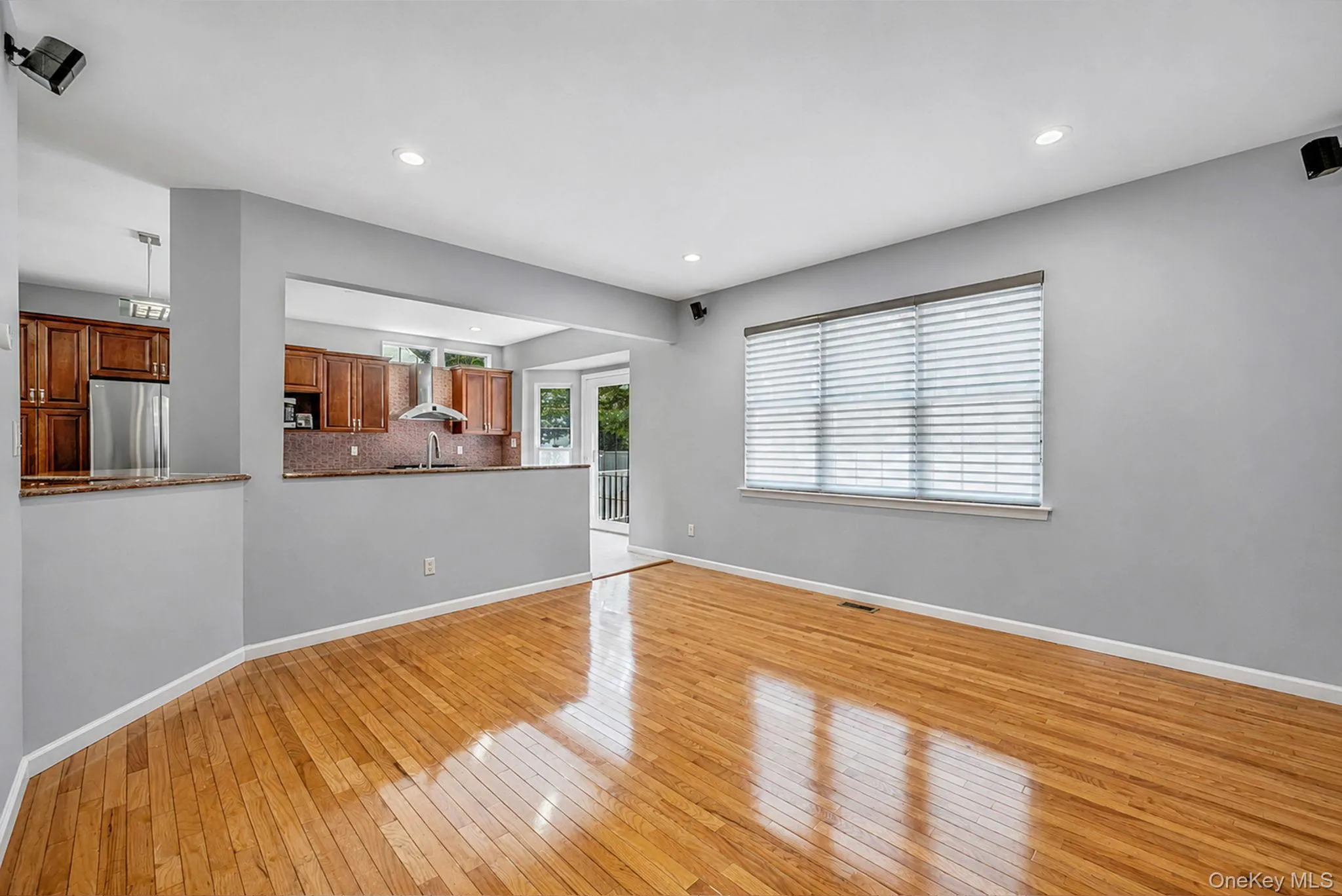 101 Raspberry Court, Huntington, NY, 4 Bedrooms Bedrooms, 9 Rooms Rooms,4 BathroomsBathrooms,Residential Lease,For Rent,Raspberry,0,KEY1018936 101 Raspberry Court, Huntington, NY, 4 Bedrooms Bedrooms, 9 Rooms Rooms,4 BathroomsBathrooms,Residential Lease,For Rent,Raspberry,0,KEY1018936