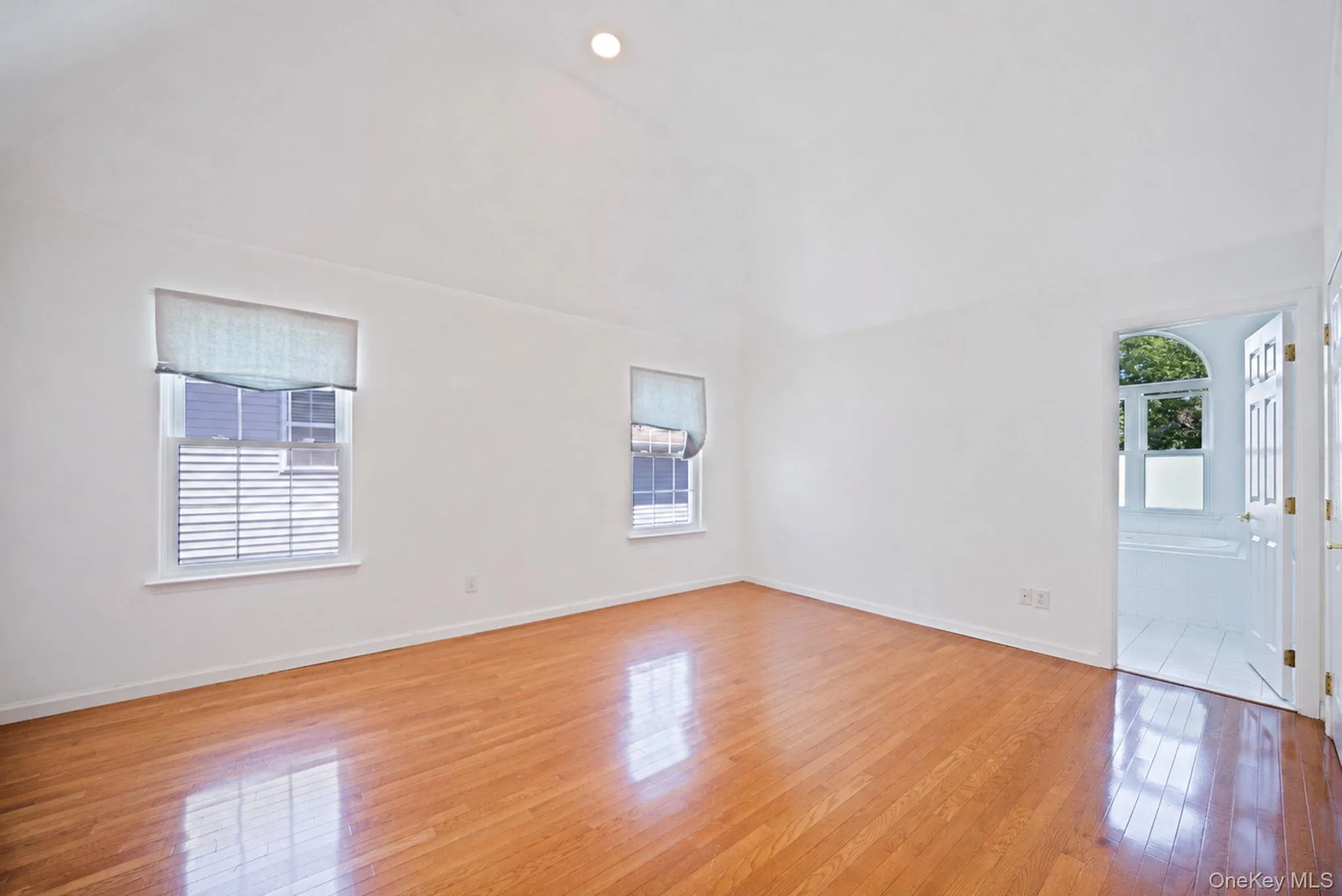 101 Raspberry Court, Huntington, NY, 4 Bedrooms Bedrooms, 9 Rooms Rooms,4 BathroomsBathrooms,Residential Lease,For Rent,Raspberry,0,KEY1018936 101 Raspberry Court, Huntington, NY, 4 Bedrooms Bedrooms, 9 Rooms Rooms,4 BathroomsBathrooms,Residential Lease,For Rent,Raspberry,0,KEY1018936