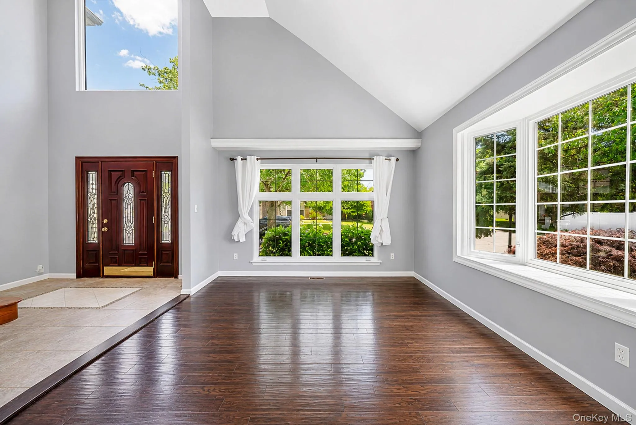 101 Raspberry Court, Huntington, NY, 4 Bedrooms Bedrooms, 9 Rooms Rooms,4 BathroomsBathrooms,Residential Lease,For Rent,Raspberry,0,KEY1018936 101 Raspberry Court, Huntington, NY, 4 Bedrooms Bedrooms, 9 Rooms Rooms,4 BathroomsBathrooms,Residential Lease,For Rent,Raspberry,0,KEY1018936