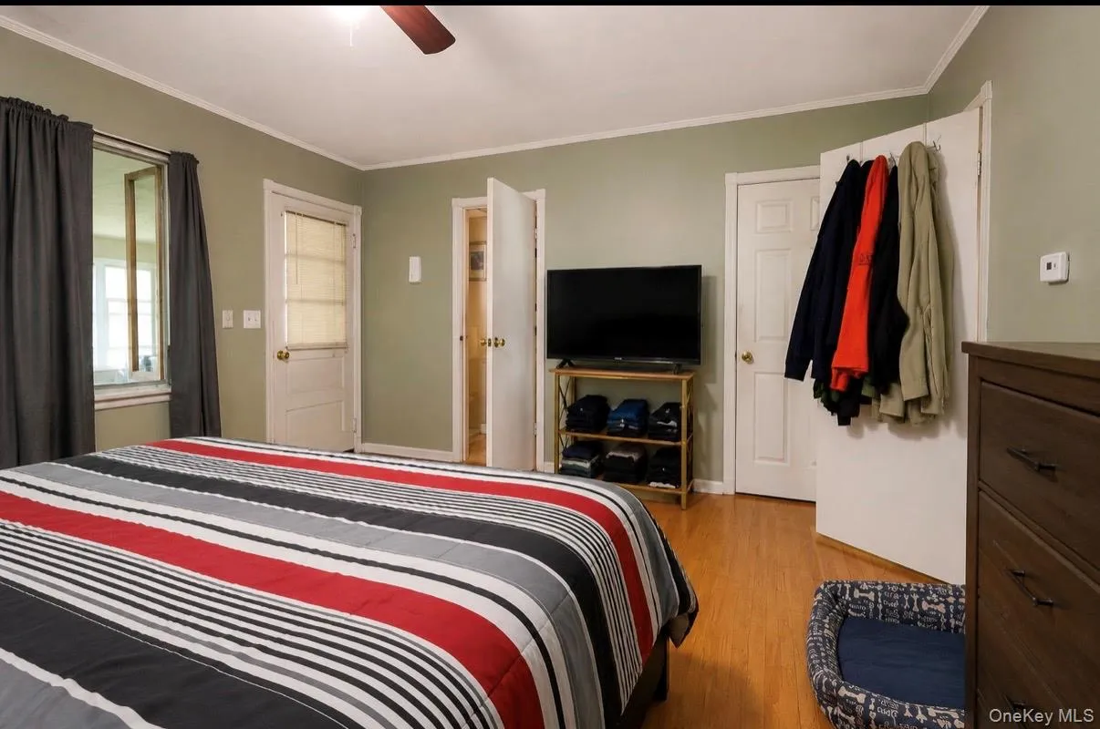 114 Prospect Avenue, Montgomery, NY, 4 Bedrooms Bedrooms, 8 Rooms Rooms,2 BathroomsBathrooms,Residential,For Rent,Prospect,0,KEY1018938 114 Prospect Avenue, Montgomery, NY, 4 Bedrooms Bedrooms, 8 Rooms Rooms,2 BathroomsBathrooms,Residential,For Rent,Prospect,0,KEY1018938
