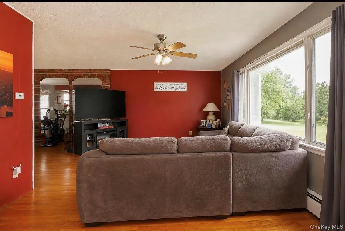 114 Prospect Avenue, Montgomery, NY, 4 Bedrooms Bedrooms, 8 Rooms Rooms,2 BathroomsBathrooms,Residential,For Rent,Prospect,0,KEY1018938 114 Prospect Avenue, Montgomery, NY, 4 Bedrooms Bedrooms, 8 Rooms Rooms,2 BathroomsBathrooms,Residential,For Rent,Prospect,0,KEY1018938