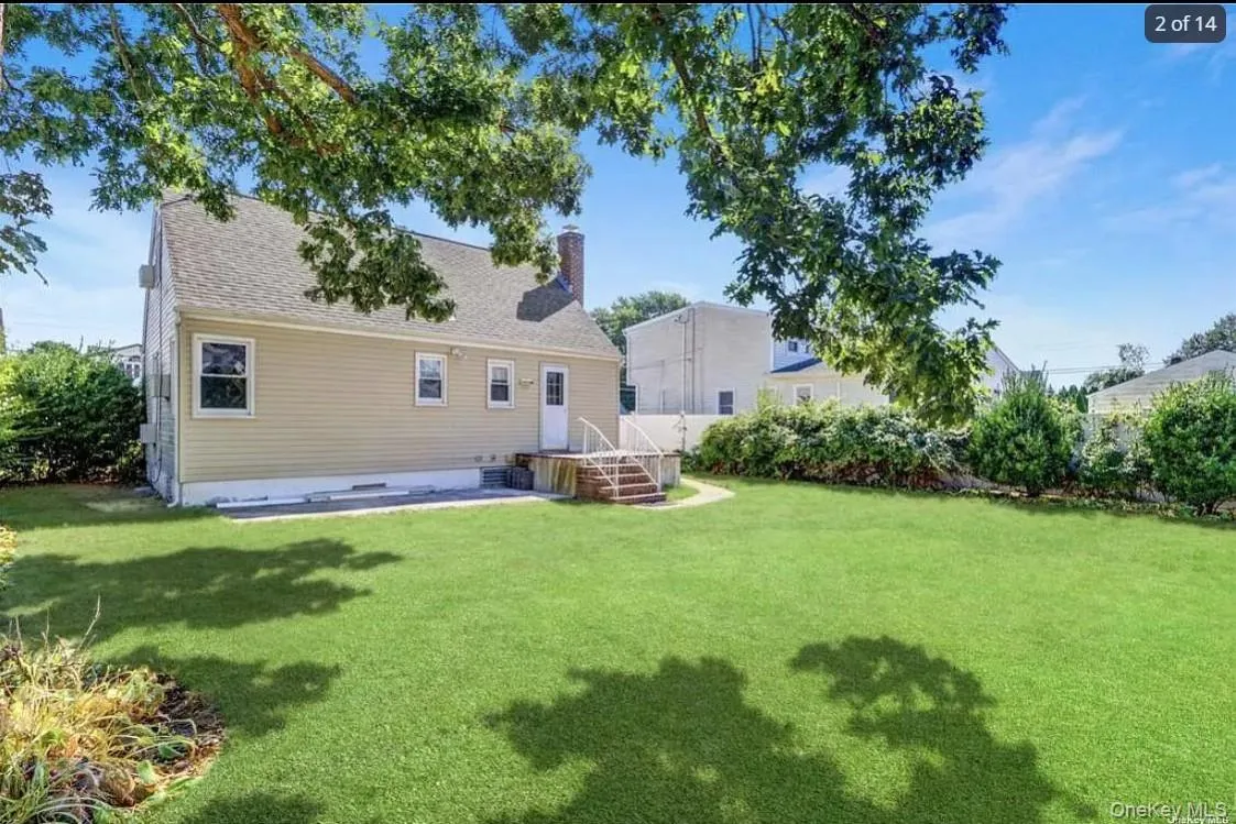 4 West Court, Oyster Bay, NY, 4 Bedrooms Bedrooms, 7 Rooms Rooms,2 BathroomsBathrooms,Residential,For Rent,West,0,KEY1018944 4 West Court, Oyster Bay, NY, 4 Bedrooms Bedrooms, 7 Rooms Rooms,2 BathroomsBathrooms,Residential,For Rent,West,0,KEY1018944