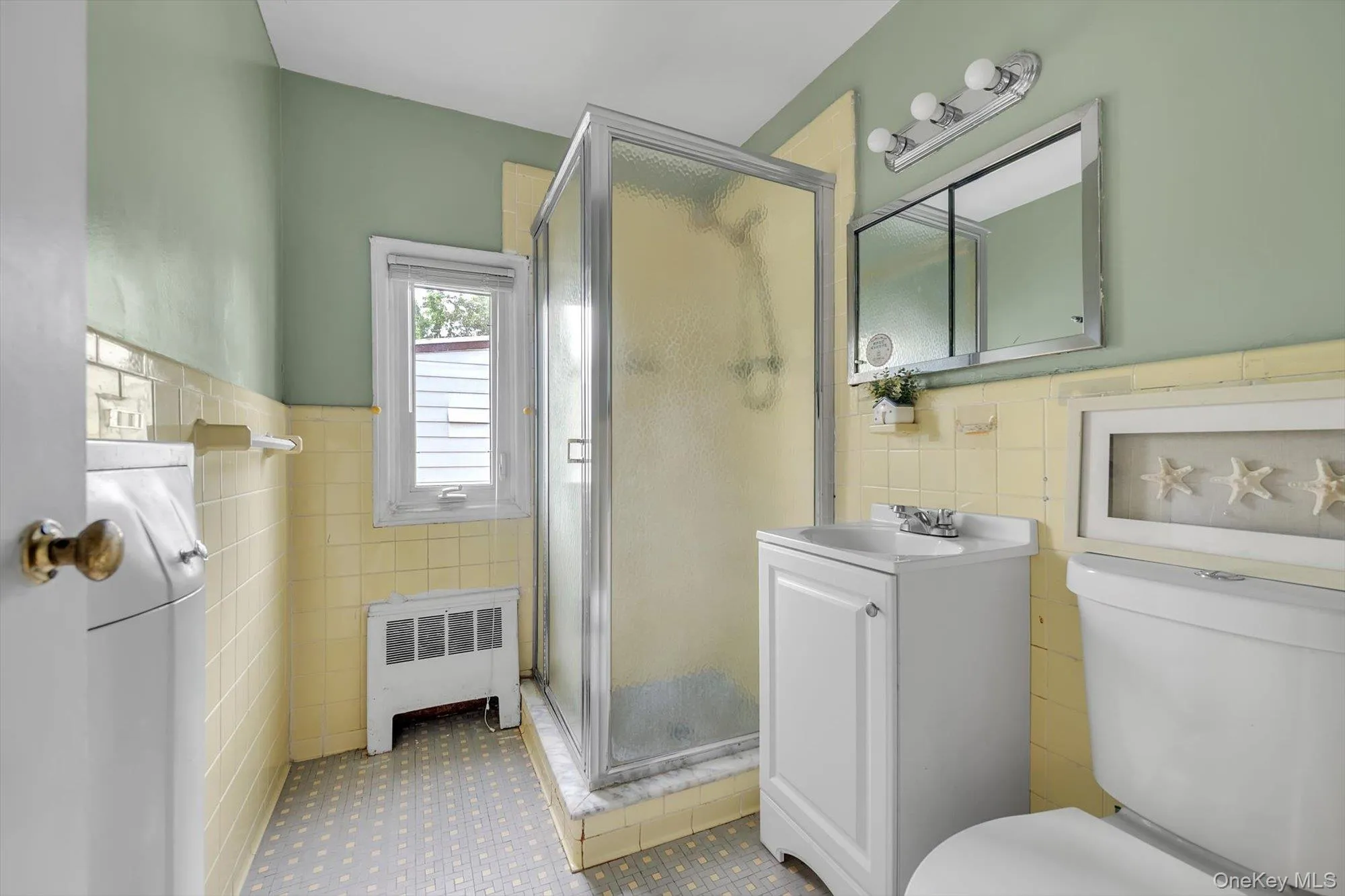 125 Baker Hill Road, North Hempstead, NY, 5 Bedrooms Bedrooms, 10 Rooms Rooms,2 BathroomsBathrooms,Residential,For Rent,Baker Hill,0,1018946 125 Baker Hill Road, North Hempstead, NY, 5 Bedrooms Bedrooms, 10 Rooms Rooms,2 BathroomsBathrooms,Residential,For Rent,Baker Hill,0,1018946