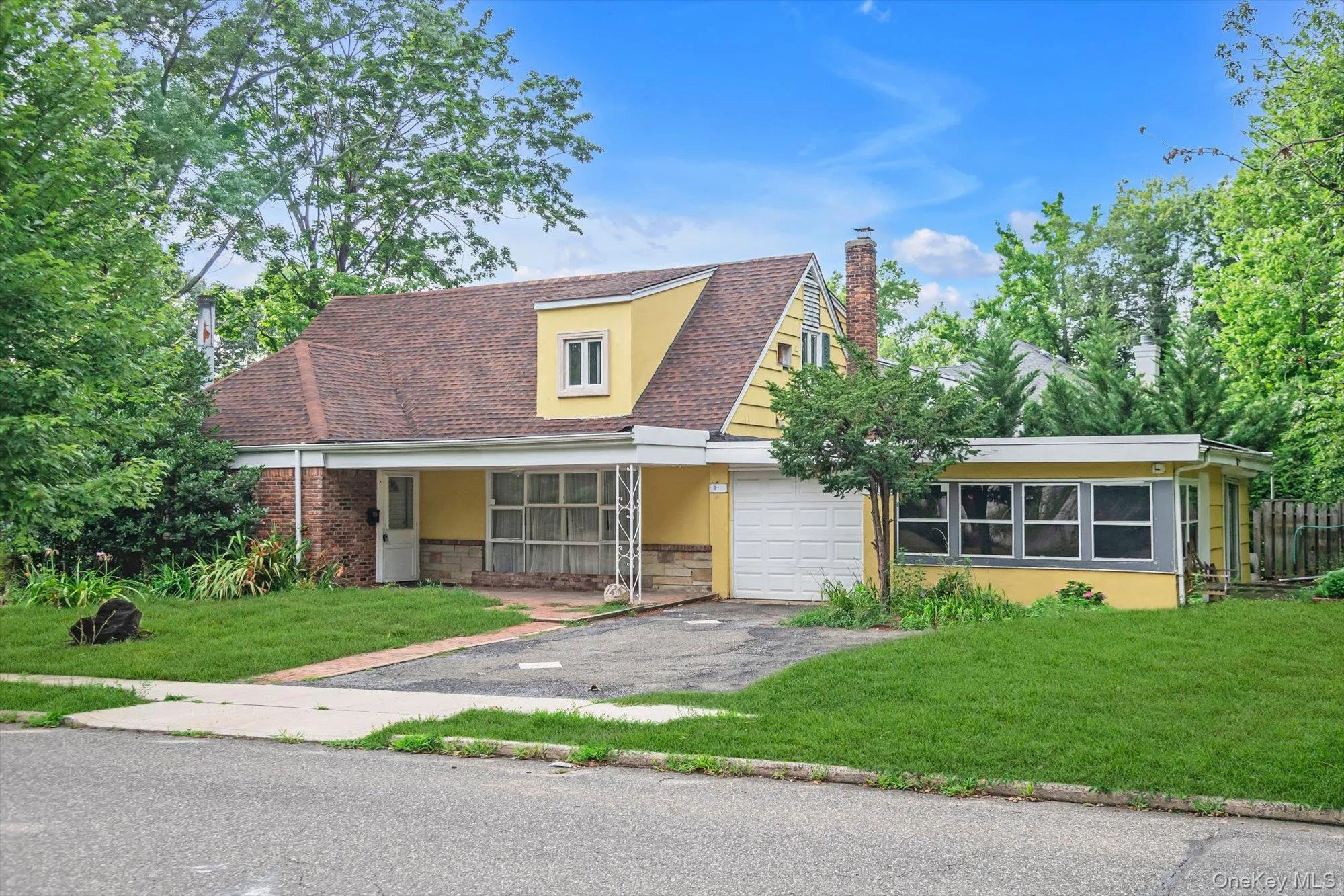 125 Baker Hill Road, North Hempstead, NY, 5 Bedrooms Bedrooms, 10 Rooms Rooms,2 BathroomsBathrooms,Residential,For Rent,Baker Hill,0,1018946 125 Baker Hill Road, North Hempstead, NY, 5 Bedrooms Bedrooms, 10 Rooms Rooms,2 BathroomsBathrooms,Residential,For Rent,Baker Hill,0,1018946