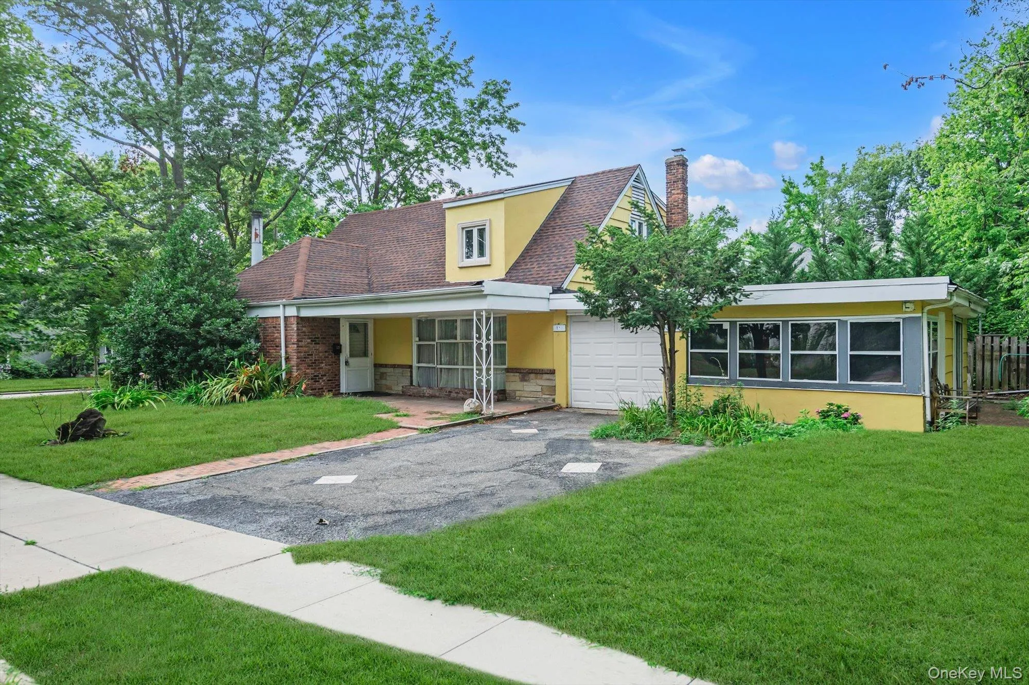 125 Baker Hill Road, North Hempstead, NY, 5 Bedrooms Bedrooms, 10 Rooms Rooms,2 BathroomsBathrooms,Residential,For Rent,Baker Hill,0,1018946 125 Baker Hill Road, North Hempstead, NY, 5 Bedrooms Bedrooms, 10 Rooms Rooms,2 BathroomsBathrooms,Residential,For Rent,Baker Hill,0,1018946