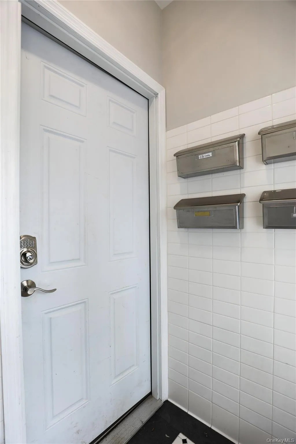 144 Saint James Street, Kingston, NY, 1 Bedroom Bedrooms, 4 Rooms Rooms,1 BathroomBathrooms,Residential Lease,For Rent,Saint James,0,1018950 144 Saint James Street, Kingston, NY, 1 Bedroom Bedrooms, 4 Rooms Rooms,1 BathroomBathrooms,Residential Lease,For Rent,Saint James,0,1018950
