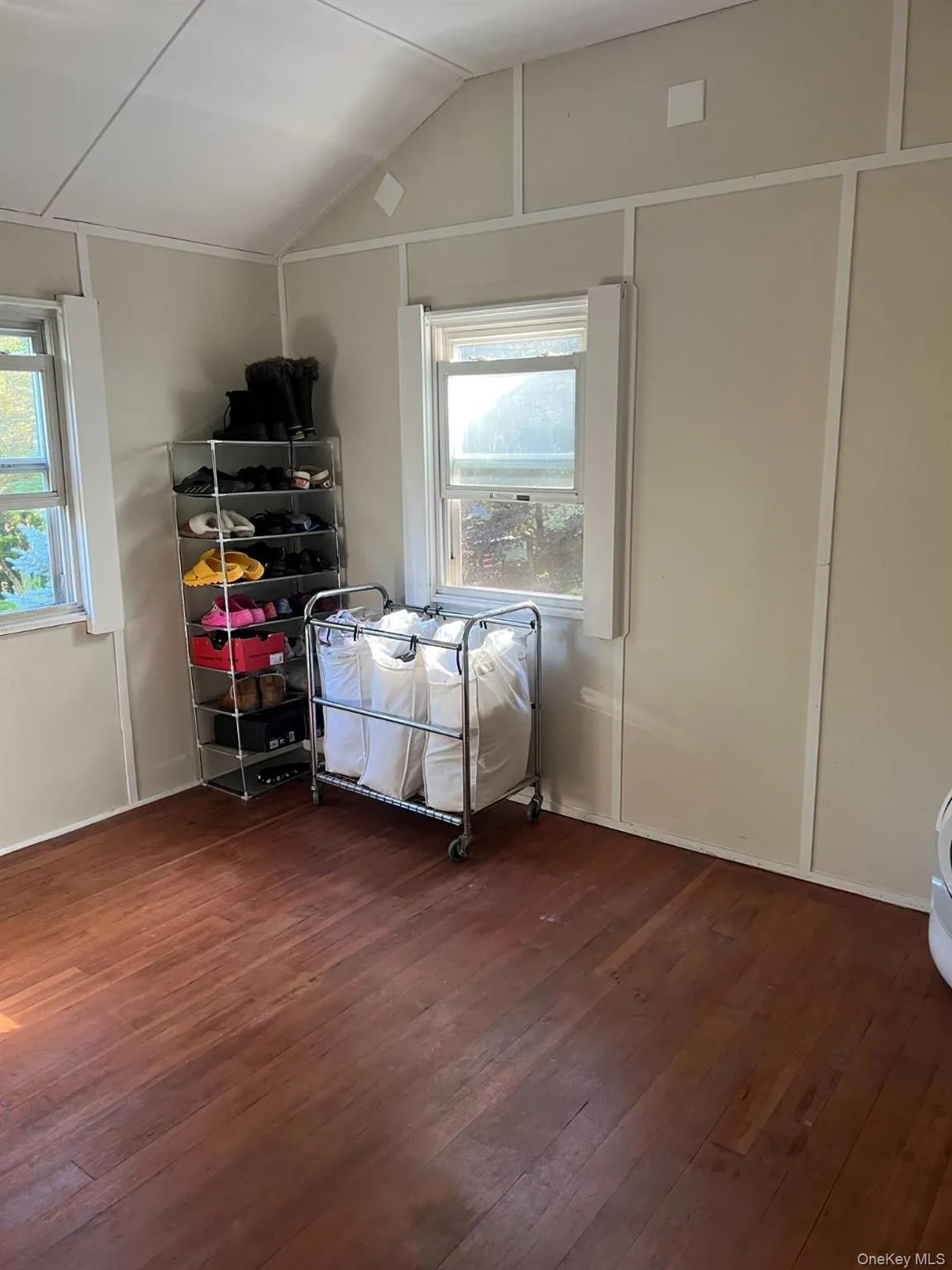 118 Thompson Place, Bethel, NY, 2 Bedrooms Bedrooms, 6 Rooms Rooms,1 BathroomBathrooms,Residential,For Rent,Thompson,0,1018951 118 Thompson Place, Bethel, NY, 2 Bedrooms Bedrooms, 6 Rooms Rooms,1 BathroomBathrooms,Residential,For Rent,Thompson,0,1018951