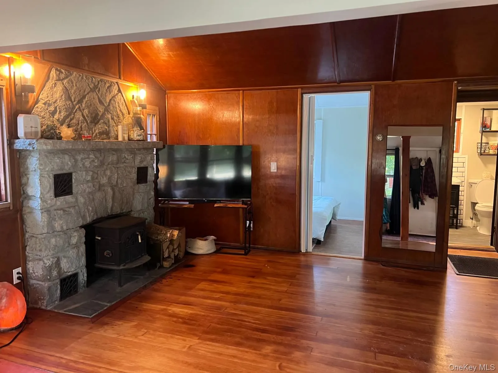 118 Thompson Place, Bethel, NY, 2 Bedrooms Bedrooms, 6 Rooms Rooms,1 BathroomBathrooms,Residential,For Rent,Thompson,0,1018951 118 Thompson Place, Bethel, NY, 2 Bedrooms Bedrooms, 6 Rooms Rooms,1 BathroomBathrooms,Residential,For Rent,Thompson,0,1018951