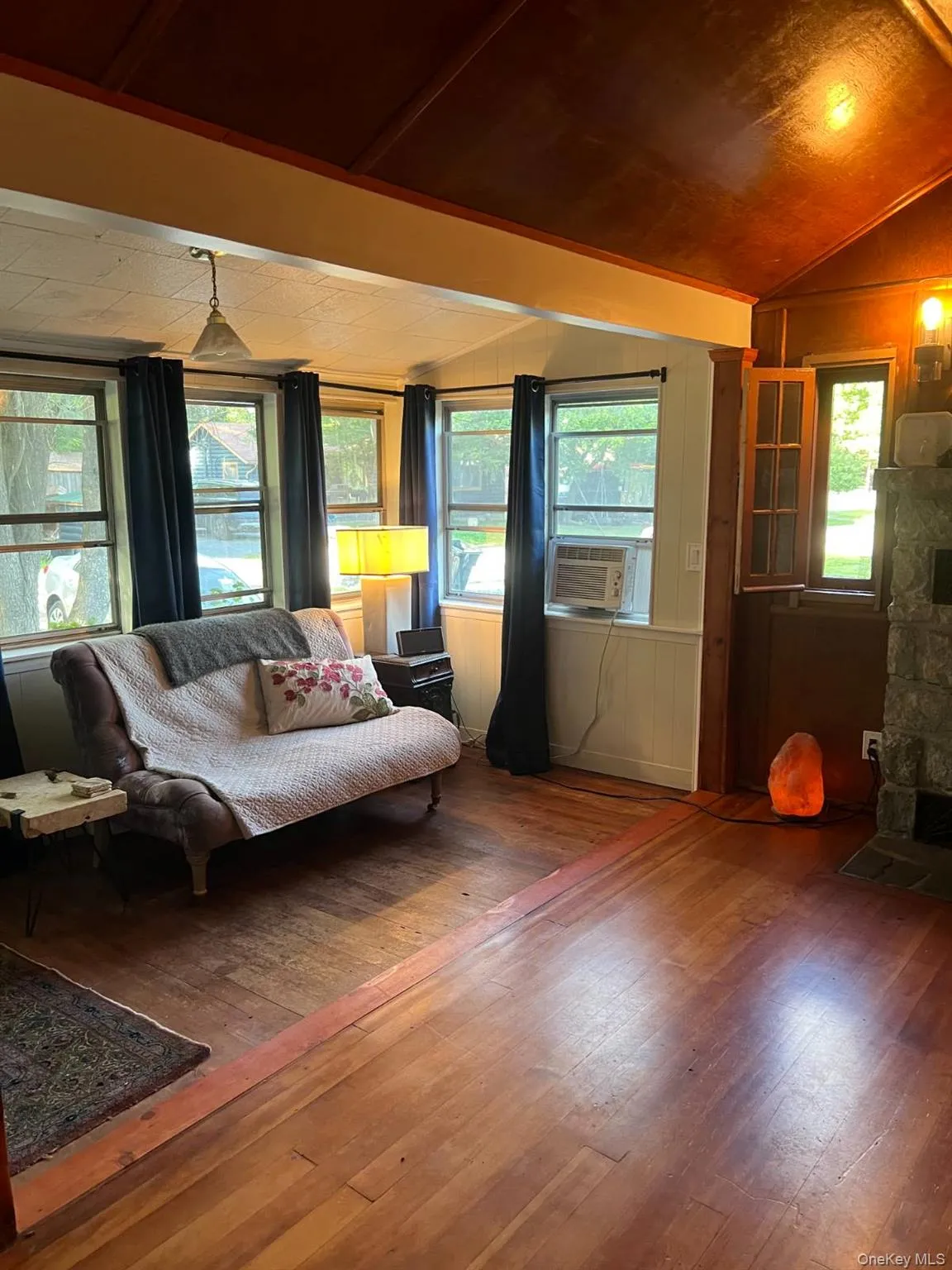 118 Thompson Place, Bethel, NY, 2 Bedrooms Bedrooms, 6 Rooms Rooms,1 BathroomBathrooms,Residential,For Rent,Thompson,0,1018951 118 Thompson Place, Bethel, NY, 2 Bedrooms Bedrooms, 6 Rooms Rooms,1 BathroomBathrooms,Residential,For Rent,Thompson,0,1018951