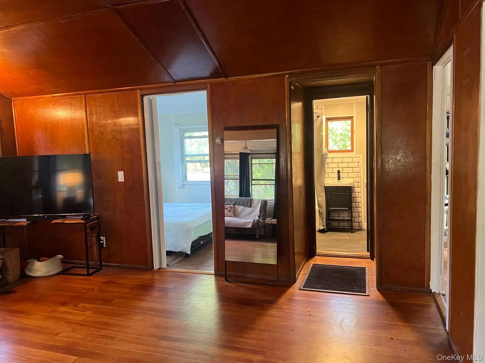 118 Thompson Place, Bethel, NY, 2 Bedrooms Bedrooms, 6 Rooms Rooms,1 BathroomBathrooms,Residential,For Rent,Thompson,0,1018951 118 Thompson Place, Bethel, NY, 2 Bedrooms Bedrooms, 6 Rooms Rooms,1 BathroomBathrooms,Residential,For Rent,Thompson,0,1018951