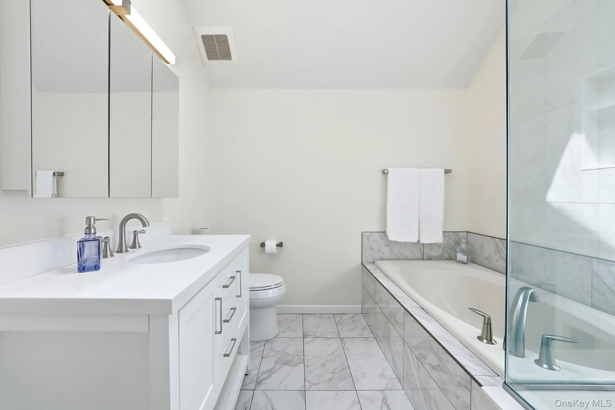 599 Midland, Rye City, NY, 2 Bedrooms Bedrooms, 5 Rooms Rooms,2 BathroomsBathrooms,Residential Lease,For Rent,Midland,0,1018953 599 Midland, Rye City, NY, 2 Bedrooms Bedrooms, 5 Rooms Rooms,2 BathroomsBathrooms,Residential Lease,For Rent,Midland,0,1018953