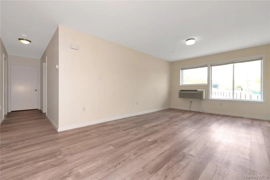 68 Lake Street, White Plains, NY, 2 Bedrooms Bedrooms, 4 Rooms Rooms,2 BathroomsBathrooms,Residential Lease,For Rent,Lake,0,1018954 68 Lake Street, White Plains, NY, 2 Bedrooms Bedrooms, 4 Rooms Rooms,2 BathroomsBathrooms,Residential Lease,For Rent,Lake,0,1018954