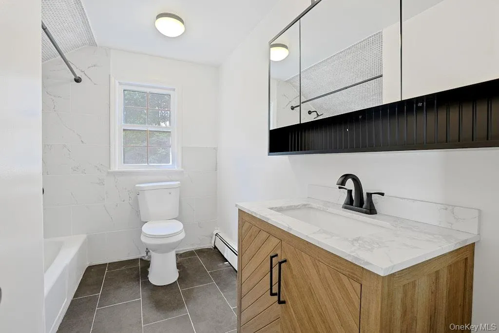 547 King Street, New Castle, NY, 2 Bedrooms Bedrooms, 5 Rooms Rooms,1 BathroomBathrooms,Residential Lease,For Rent,King,0,1018958 547 King Street, New Castle, NY, 2 Bedrooms Bedrooms, 5 Rooms Rooms,1 BathroomBathrooms,Residential Lease,For Rent,King,0,1018958