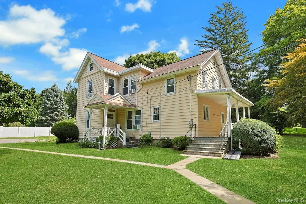 547 King Street, New Castle, NY, 2 Bedrooms Bedrooms, 5 Rooms Rooms,1 BathroomBathrooms,Residential Lease,For Rent,King,0,1018958 547 King Street, New Castle, NY, 2 Bedrooms Bedrooms, 5 Rooms Rooms,1 BathroomBathrooms,Residential Lease,For Rent,King,0,1018958
