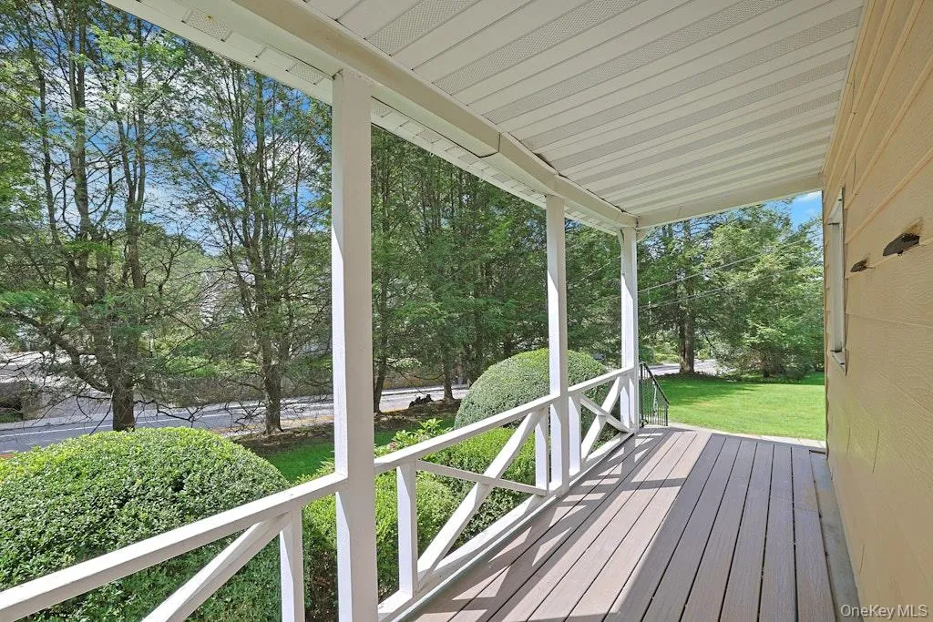 547 King Street, New Castle, NY, 2 Bedrooms Bedrooms, 5 Rooms Rooms,1 BathroomBathrooms,Residential Lease,For Rent,King,0,1018958 547 King Street, New Castle, NY, 2 Bedrooms Bedrooms, 5 Rooms Rooms,1 BathroomBathrooms,Residential Lease,For Rent,King,0,1018958