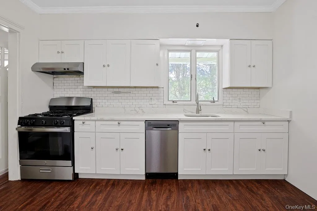 547 King Street, New Castle, NY, 2 Bedrooms Bedrooms, 5 Rooms Rooms,1 BathroomBathrooms,Residential Lease,For Rent,King,0,1018958 547 King Street, New Castle, NY, 2 Bedrooms Bedrooms, 5 Rooms Rooms,1 BathroomBathrooms,Residential Lease,For Rent,King,0,1018958