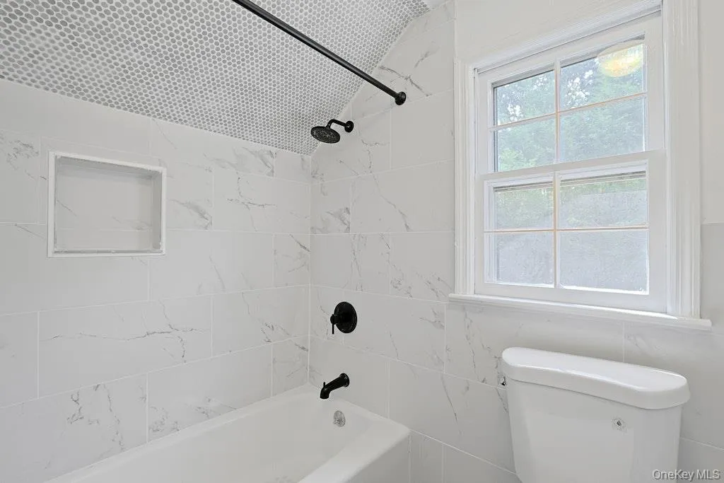 547 King Street, New Castle, NY, 2 Bedrooms Bedrooms, 5 Rooms Rooms,1 BathroomBathrooms,Residential Lease,For Rent,King,0,1018958 547 King Street, New Castle, NY, 2 Bedrooms Bedrooms, 5 Rooms Rooms,1 BathroomBathrooms,Residential Lease,For Rent,King,0,1018958