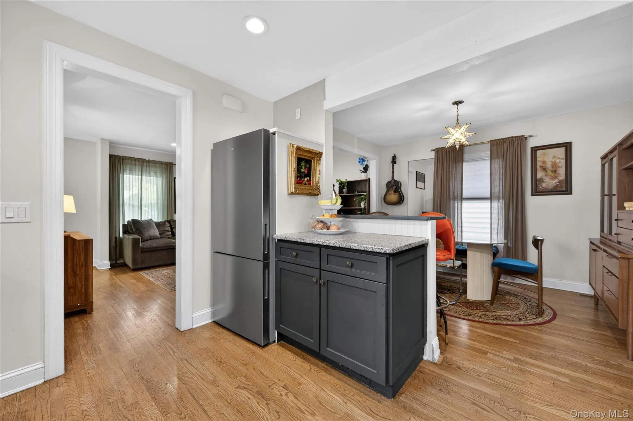 96 School Street, Oyster Bay, NY, 4 Bedrooms Bedrooms, 7 Rooms Rooms,3 BathroomsBathrooms,Residential Lease,For Rent,School,0,1018961 96 School Street, Oyster Bay, NY, 4 Bedrooms Bedrooms, 7 Rooms Rooms,3 BathroomsBathrooms,Residential Lease,For Rent,School,0,1018961