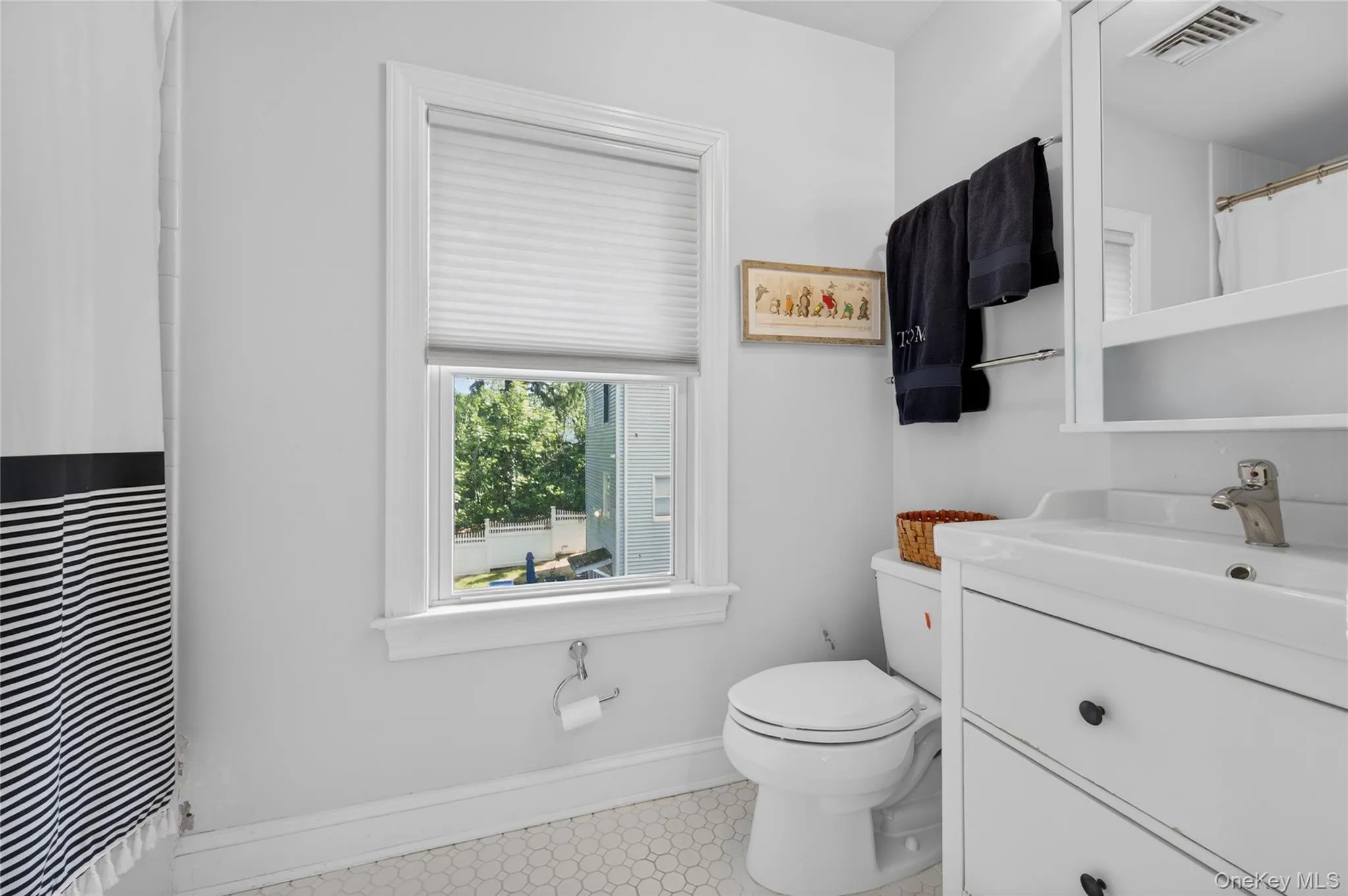 96 School Street, Oyster Bay, NY, 4 Bedrooms Bedrooms, 7 Rooms Rooms,3 BathroomsBathrooms,Residential Lease,For Rent,School,0,1018961 96 School Street, Oyster Bay, NY, 4 Bedrooms Bedrooms, 7 Rooms Rooms,3 BathroomsBathrooms,Residential Lease,For Rent,School,0,1018961