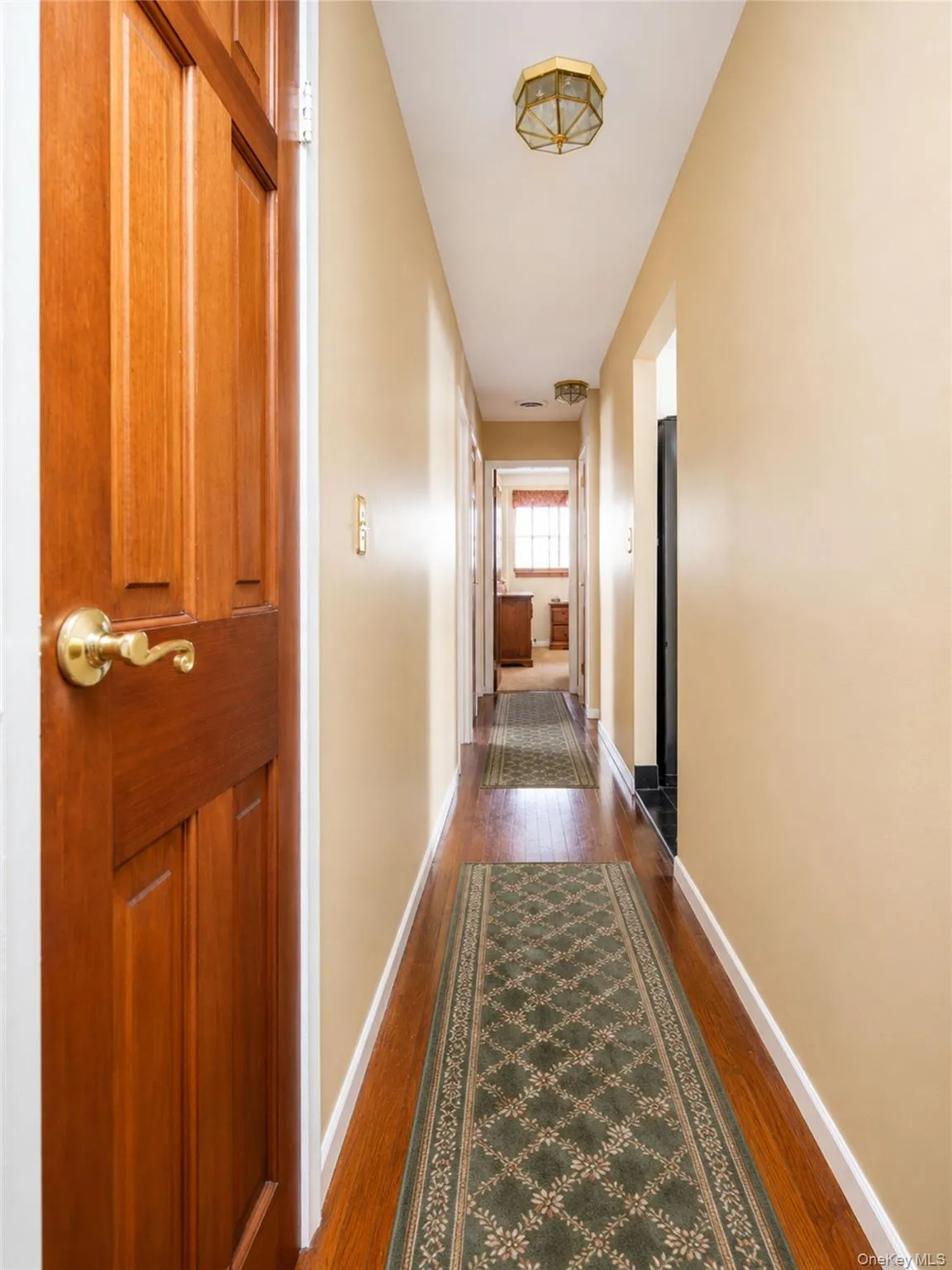 47 Stanley Circle, New York, NY, 4 Bedrooms Bedrooms, 9 Rooms Rooms,2 BathroomsBathrooms,Residential,For Rent,Stanley,0,KEY1018962 47 Stanley Circle, New York, NY, 4 Bedrooms Bedrooms, 9 Rooms Rooms,2 BathroomsBathrooms,Residential,For Rent,Stanley,0,KEY1018962