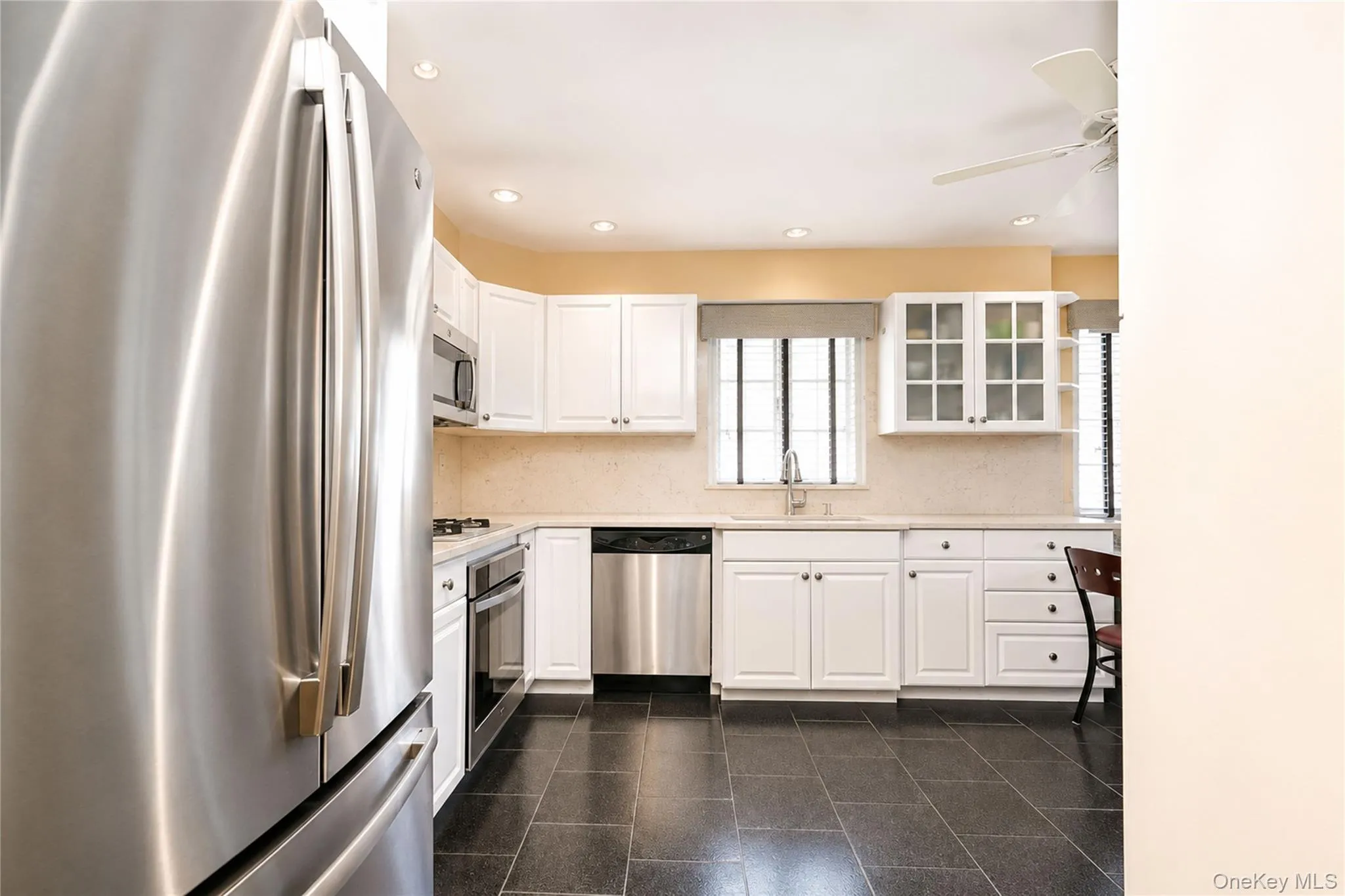 47 Stanley Circle, New York, NY, 4 Bedrooms Bedrooms, 9 Rooms Rooms,2 BathroomsBathrooms,Residential,For Rent,Stanley,0,KEY1018962 47 Stanley Circle, New York, NY, 4 Bedrooms Bedrooms, 9 Rooms Rooms,2 BathroomsBathrooms,Residential,For Rent,Stanley,0,KEY1018962