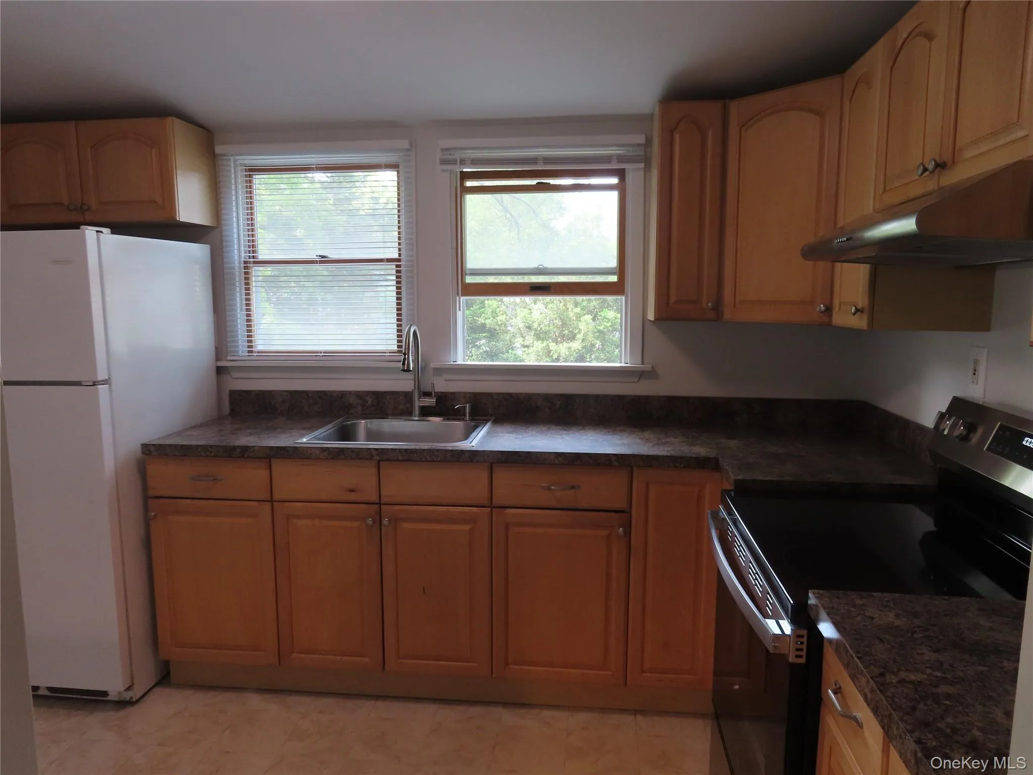 120 Cerny Place, Islip, NY, 1 Bedroom Bedrooms, 3 Rooms Rooms,1 BathroomBathrooms,Residential Lease,For Rent,Cerny,0,KEY1018970 120 Cerny Place, Islip, NY, 1 Bedroom Bedrooms, 3 Rooms Rooms,1 BathroomBathrooms,Residential Lease,For Rent,Cerny,0,KEY1018970