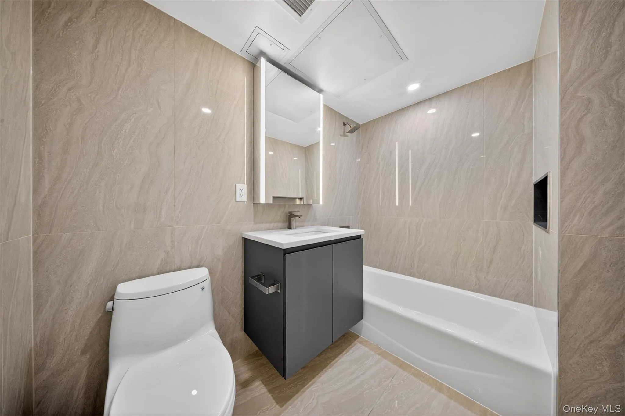3371 Prince Street, New York, NY, 2 Bedrooms Bedrooms, 6 Rooms Rooms,2 BathroomsBathrooms,Residential,For Rent,Prince,0,KEY1018971 3371 Prince Street, New York, NY, 2 Bedrooms Bedrooms, 6 Rooms Rooms,2 BathroomsBathrooms,Residential,For Rent,Prince,0,KEY1018971