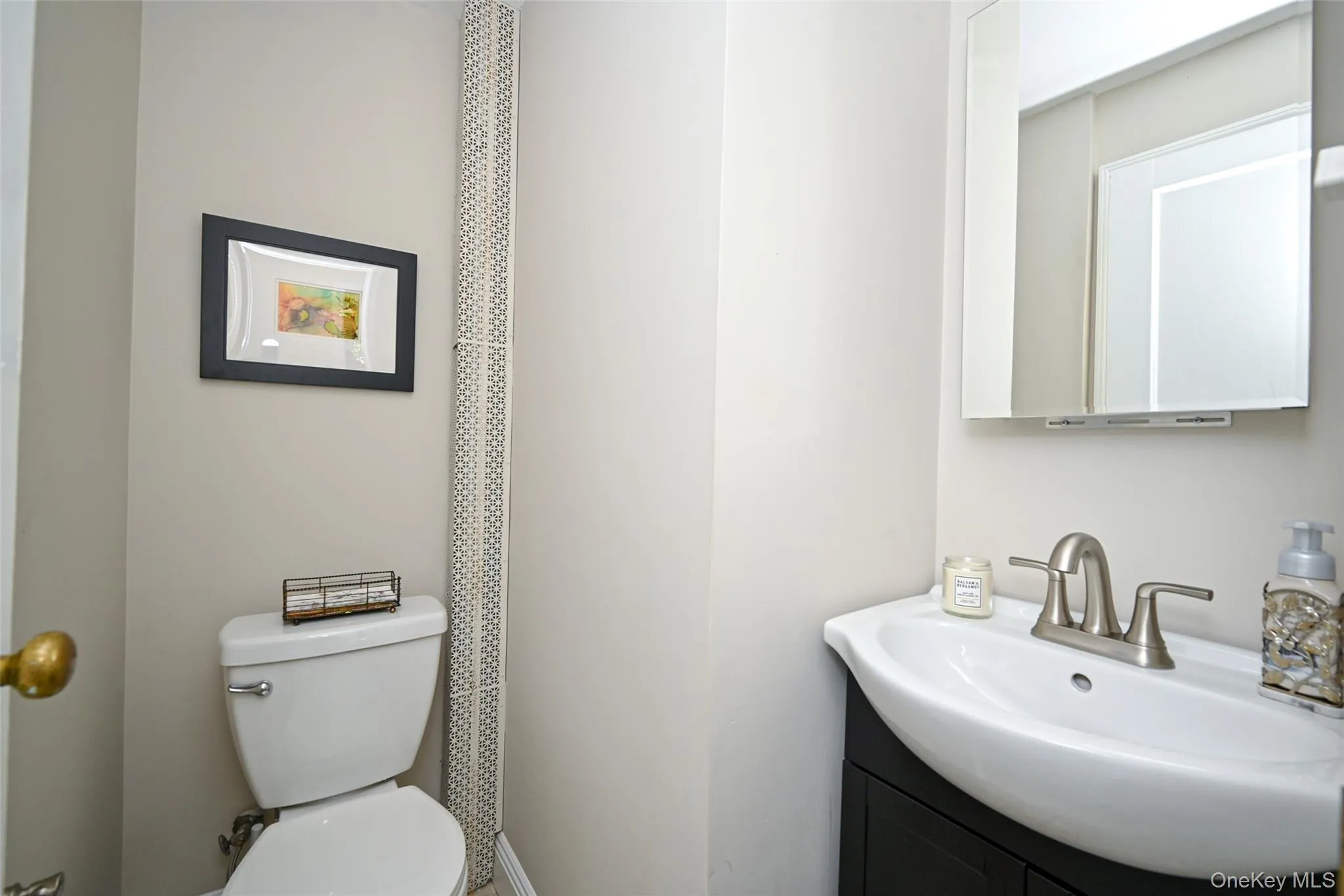 53-24 212th Street, New York, NY, 3 Bedrooms Bedrooms, 13 Rooms Rooms,2 BathroomsBathrooms,Residential,For Rent,212th,0,KEY1018975 53-24 212th Street, New York, NY, 3 Bedrooms Bedrooms, 13 Rooms Rooms,2 BathroomsBathrooms,Residential,For Rent,212th,0,KEY1018975