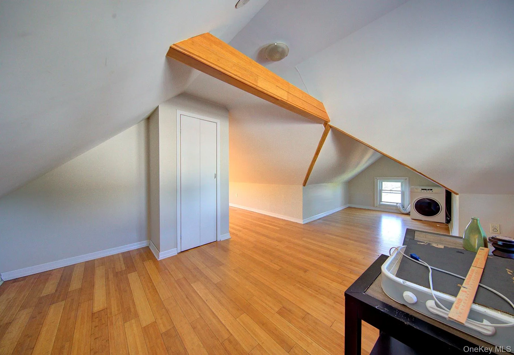 1250 Woodfield Road, Hempstead, NY, 3 Bedrooms Bedrooms, 5 Rooms Rooms,1 BathroomBathrooms,Residential Lease,For Rent,Woodfield,0,KEY1018977 1250 Woodfield Road, Hempstead, NY, 3 Bedrooms Bedrooms, 5 Rooms Rooms,1 BathroomBathrooms,Residential Lease,For Rent,Woodfield,0,KEY1018977