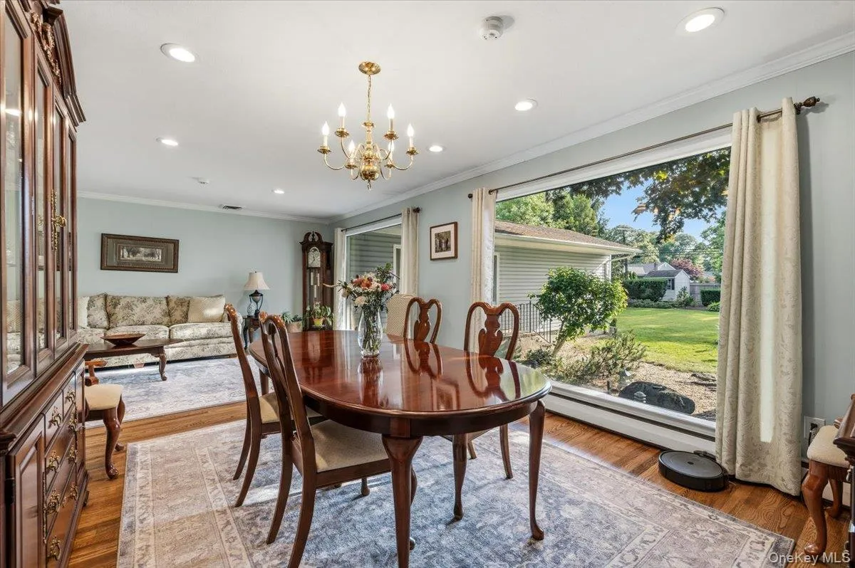 39 Merrivale Drive, Smithtown, NY, 4 Bedrooms Bedrooms, 9 Rooms Rooms,2 BathroomsBathrooms,Residential,For Rent,Merrivale,0,KEY1018979 39 Merrivale Drive, Smithtown, NY, 4 Bedrooms Bedrooms, 9 Rooms Rooms,2 BathroomsBathrooms,Residential,For Rent,Merrivale,0,KEY1018979