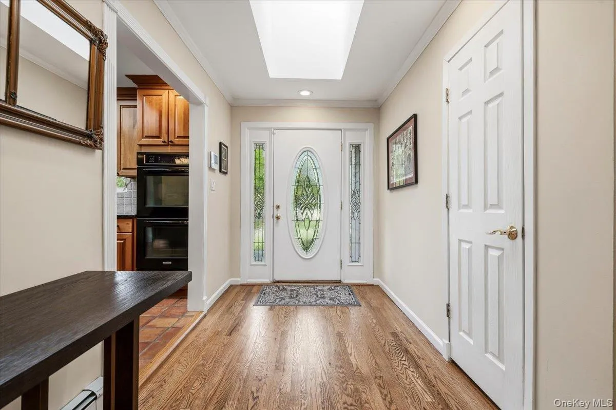 39 Merrivale Drive, Smithtown, NY, 4 Bedrooms Bedrooms, 9 Rooms Rooms,2 BathroomsBathrooms,Residential,For Rent,Merrivale,0,KEY1018979 39 Merrivale Drive, Smithtown, NY, 4 Bedrooms Bedrooms, 9 Rooms Rooms,2 BathroomsBathrooms,Residential,For Rent,Merrivale,0,KEY1018979