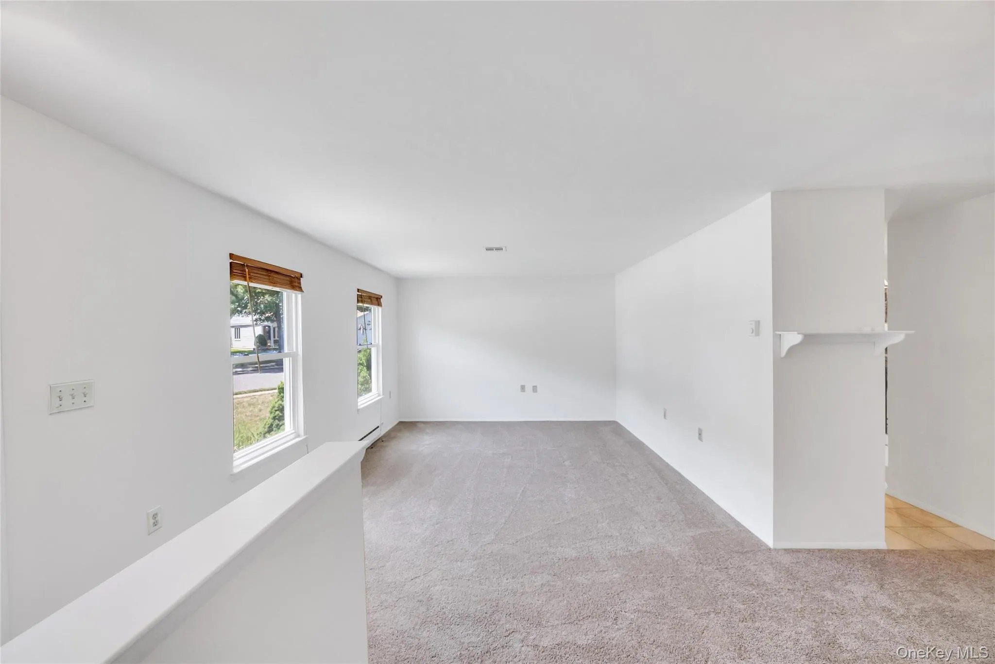 338 Edinburgh Drive, Brookhaven, NY, 2 Bedrooms Bedrooms, 4 Rooms Rooms,1 BathroomBathrooms,Residential,For Rent,Edinburgh,0,KEY1018980 338 Edinburgh Drive, Brookhaven, NY, 2 Bedrooms Bedrooms, 4 Rooms Rooms,1 BathroomBathrooms,Residential,For Rent,Edinburgh,0,KEY1018980