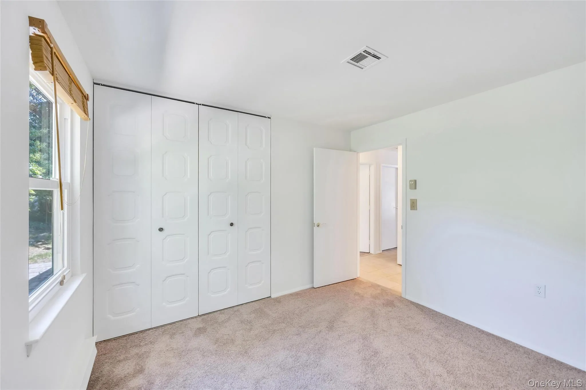 338 Edinburgh Drive, Brookhaven, NY, 2 Bedrooms Bedrooms, 4 Rooms Rooms,1 BathroomBathrooms,Residential,For Rent,Edinburgh,0,KEY1018980 338 Edinburgh Drive, Brookhaven, NY, 2 Bedrooms Bedrooms, 4 Rooms Rooms,1 BathroomBathrooms,Residential,For Rent,Edinburgh,0,KEY1018980