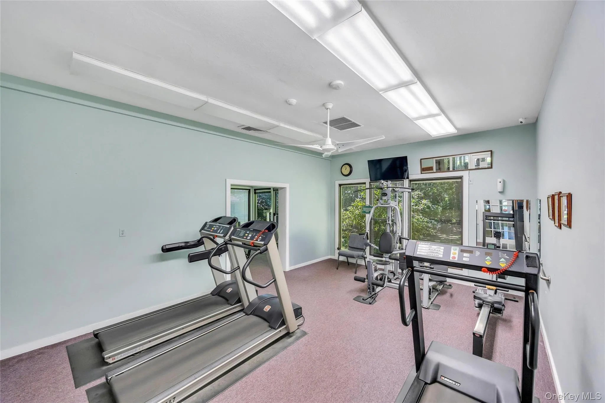 338 Edinburgh Drive, Brookhaven, NY, 2 Bedrooms Bedrooms, 4 Rooms Rooms,1 BathroomBathrooms,Residential,For Rent,Edinburgh,0,KEY1018980 338 Edinburgh Drive, Brookhaven, NY, 2 Bedrooms Bedrooms, 4 Rooms Rooms,1 BathroomBathrooms,Residential,For Rent,Edinburgh,0,KEY1018980