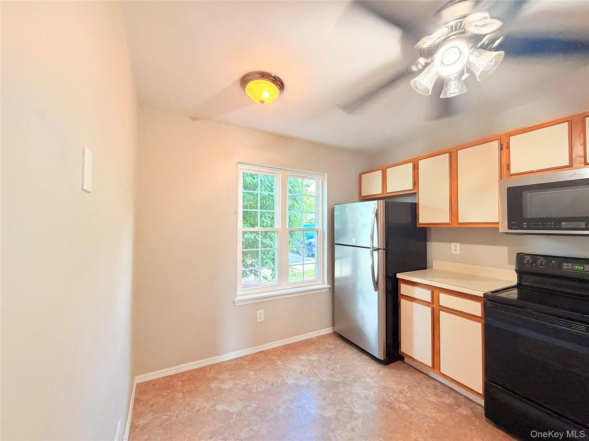 15 Kendal Lane, Wallkill, NY, 2 Bedrooms Bedrooms, 5 Rooms Rooms,2 BathroomsBathrooms,Residential,For Rent,Kendal,0,KEY1018987 15 Kendal Lane, Wallkill, NY, 2 Bedrooms Bedrooms, 5 Rooms Rooms,2 BathroomsBathrooms,Residential,For Rent,Kendal,0,KEY1018987