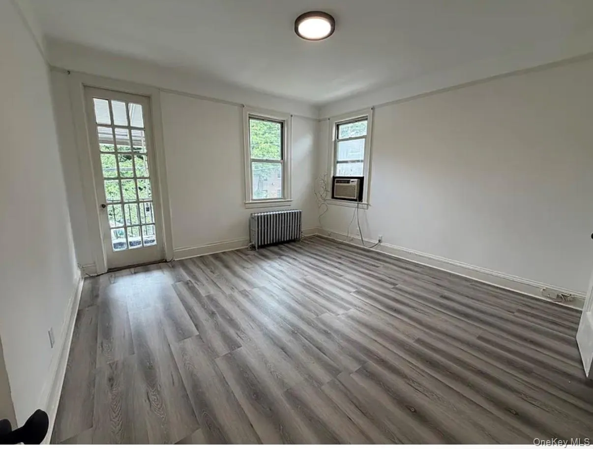 722 Street, New York, NY, 3 Bedrooms Bedrooms, 6 Rooms Rooms,1 BathroomBathrooms,Residential Lease,For Rent,Street,0,KEY1018992 722 Street, New York, NY, 3 Bedrooms Bedrooms, 6 Rooms Rooms,1 BathroomBathrooms,Residential Lease,For Rent,Street,0,KEY1018992