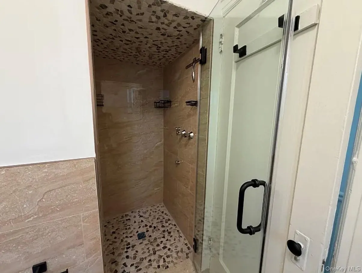 722 Street, New York, NY, 3 Bedrooms Bedrooms, 6 Rooms Rooms,1 BathroomBathrooms,Residential Lease,For Rent,Street,0,KEY1018992 722 Street, New York, NY, 3 Bedrooms Bedrooms, 6 Rooms Rooms,1 BathroomBathrooms,Residential Lease,For Rent,Street,0,KEY1018992