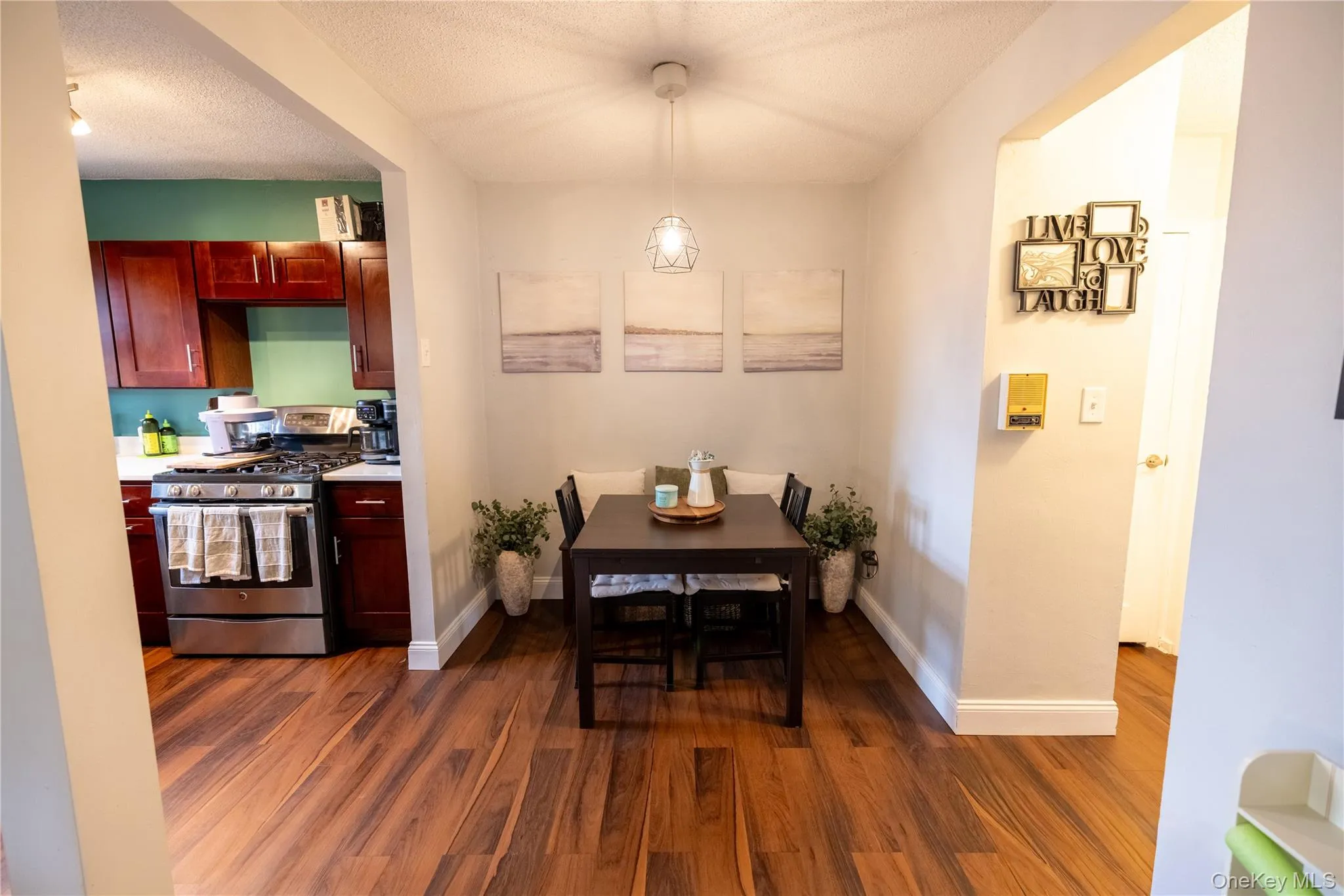 136-65 68th Drive, New York, NY, 1 Bedroom Bedrooms, 4 Rooms Rooms,1 BathroomBathrooms,Residential,For Rent,68th,0,1019003 136-65 68th Drive, New York, NY, 1 Bedroom Bedrooms, 4 Rooms Rooms,1 BathroomBathrooms,Residential,For Rent,68th,0,1019003