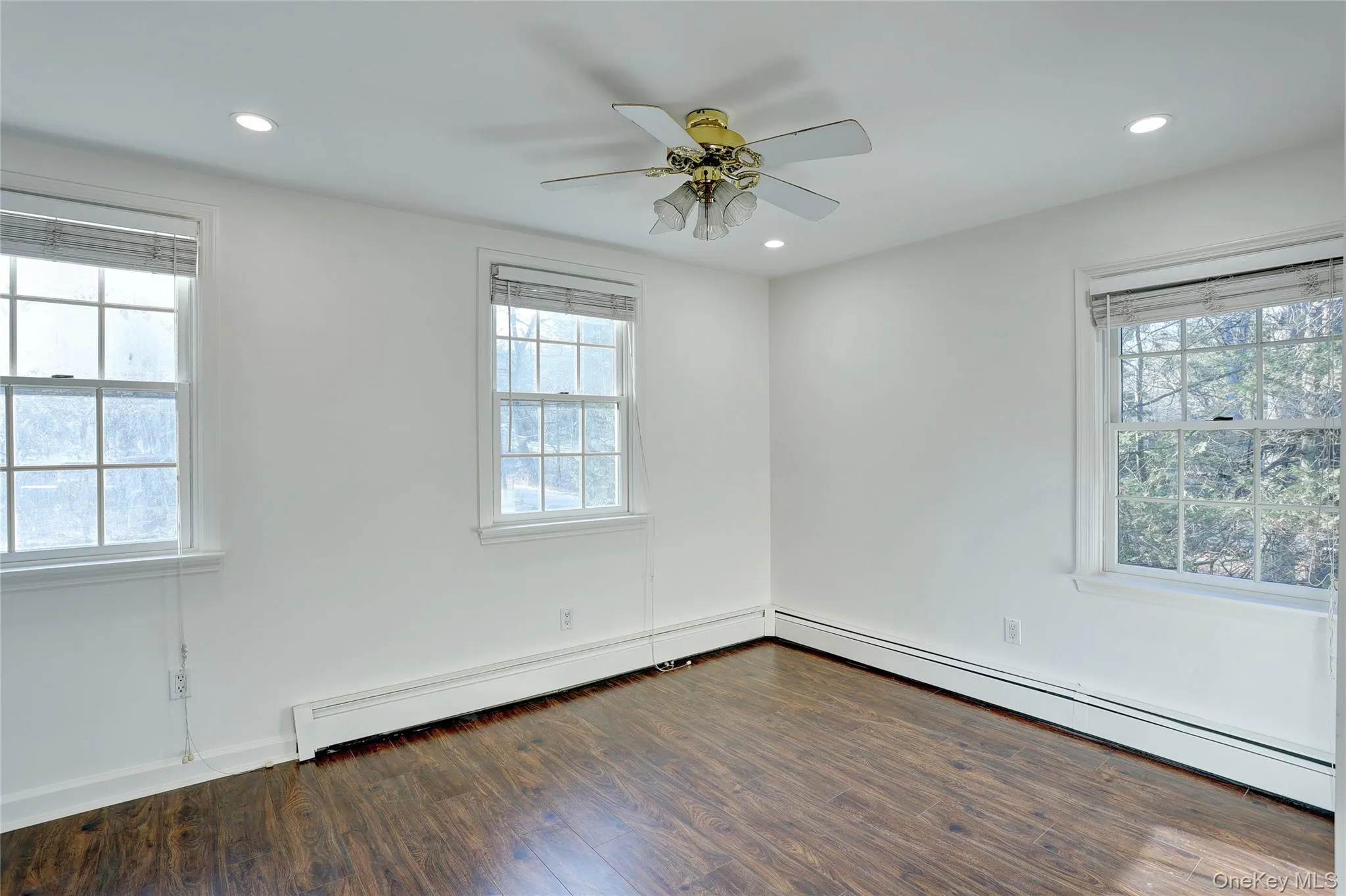 21 Mile Road, Ramapo, NY, 4 Bedrooms Bedrooms, 12 Rooms Rooms,2 BathroomsBathrooms,Residential,For Rent,Mile,0,KEY1019006 21 Mile Road, Ramapo, NY, 4 Bedrooms Bedrooms, 12 Rooms Rooms,2 BathroomsBathrooms,Residential,For Rent,Mile,0,KEY1019006