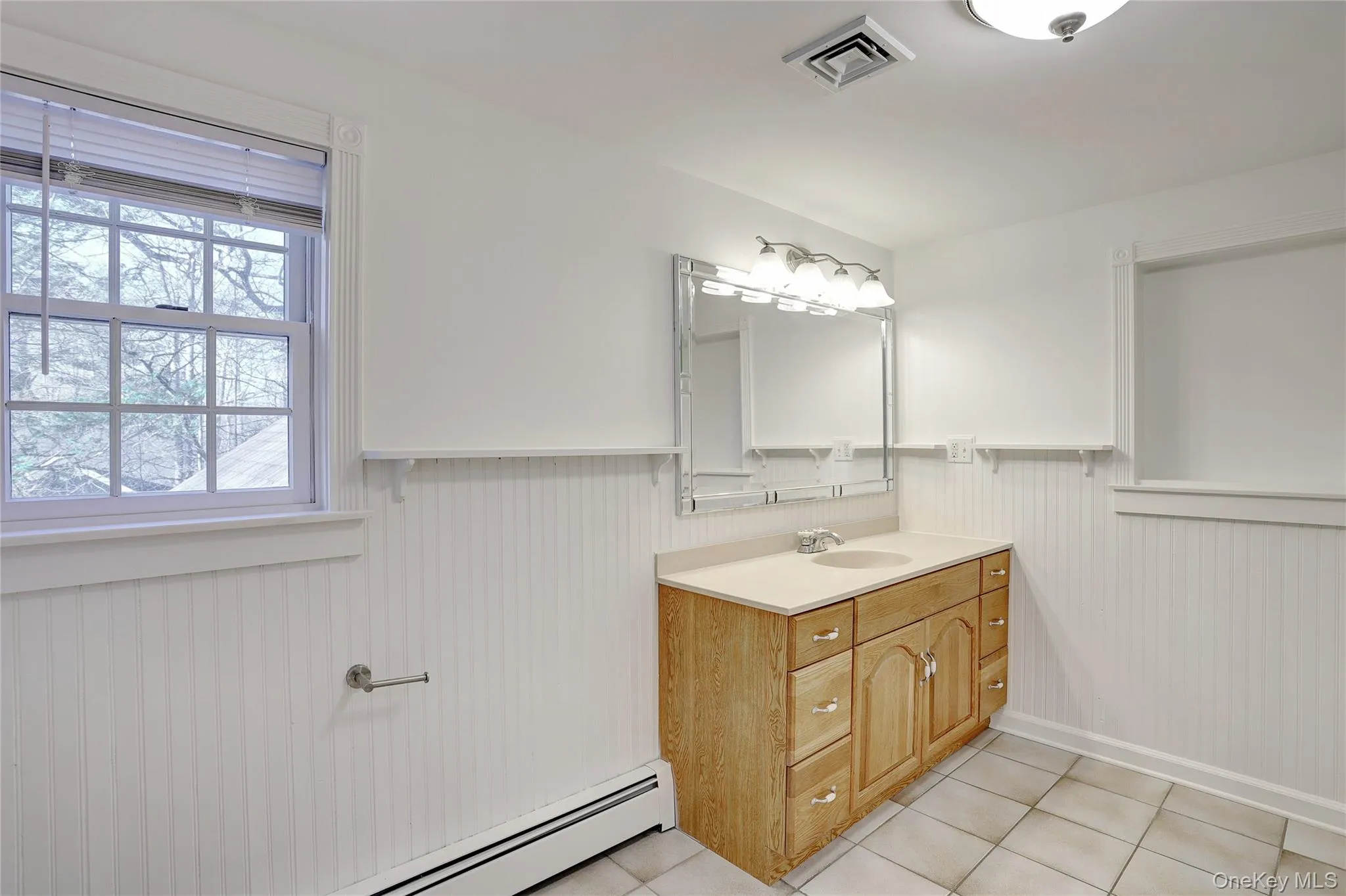21 Mile Road, Ramapo, NY, 4 Bedrooms Bedrooms, 12 Rooms Rooms,2 BathroomsBathrooms,Residential,For Rent,Mile,0,KEY1019006 21 Mile Road, Ramapo, NY, 4 Bedrooms Bedrooms, 12 Rooms Rooms,2 BathroomsBathrooms,Residential,For Rent,Mile,0,KEY1019006