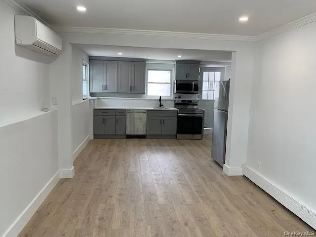 25 Jerome Street, Babylon, NY, 1 Bedroom Bedrooms, 4 Rooms Rooms,1 BathroomBathrooms,Residential Lease,For Rent,Jerome,0,KEY1019008 25 Jerome Street, Babylon, NY, 1 Bedroom Bedrooms, 4 Rooms Rooms,1 BathroomBathrooms,Residential Lease,For Rent,Jerome,0,KEY1019008