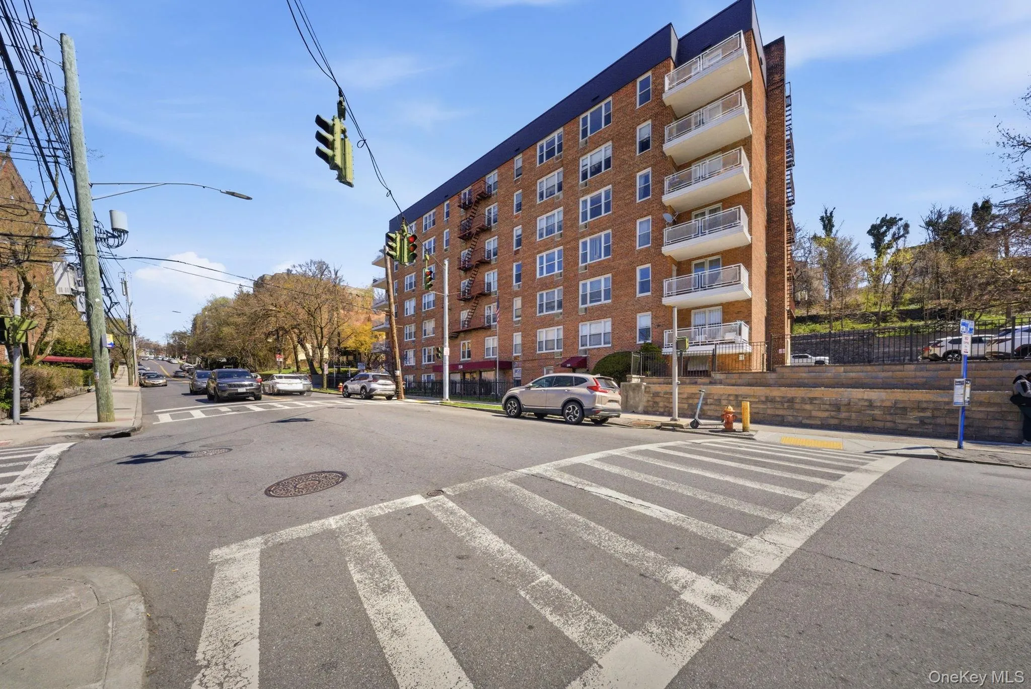 250 Broadway, Yonkers, NY, 1 Bedroom Bedrooms, 3 Rooms Rooms,1 BathroomBathrooms,Residential Lease,For Rent,Broadway,0,KEY1019013 250 Broadway, Yonkers, NY, 1 Bedroom Bedrooms, 3 Rooms Rooms,1 BathroomBathrooms,Residential Lease,For Rent,Broadway,0,KEY1019013