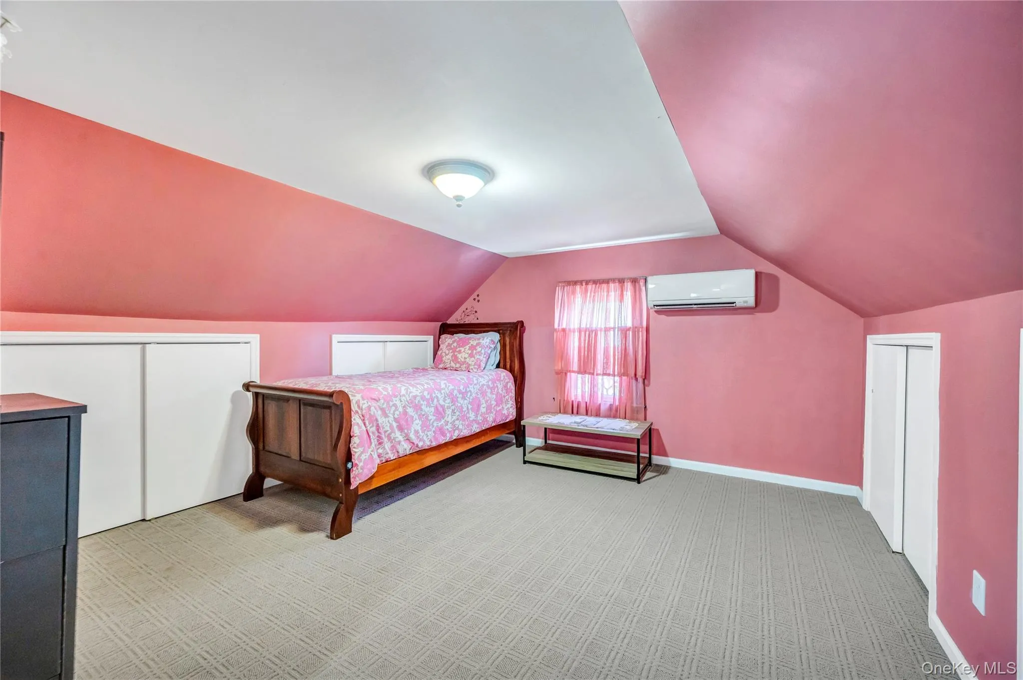 88-20 241st Street, New York, NY, 3 Bedrooms Bedrooms, 11 Rooms Rooms,2 BathroomsBathrooms,Residential,For Rent,241st,0,KEY1019021 88-20 241st Street, New York, NY, 3 Bedrooms Bedrooms, 11 Rooms Rooms,2 BathroomsBathrooms,Residential,For Rent,241st,0,KEY1019021